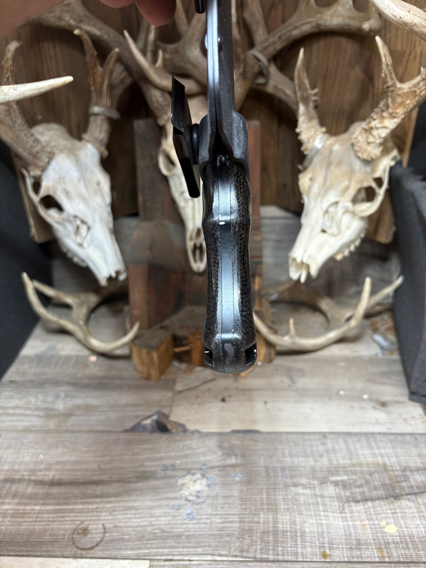 Tops Knives Tom Brown Tracker T1 Burlap Handles