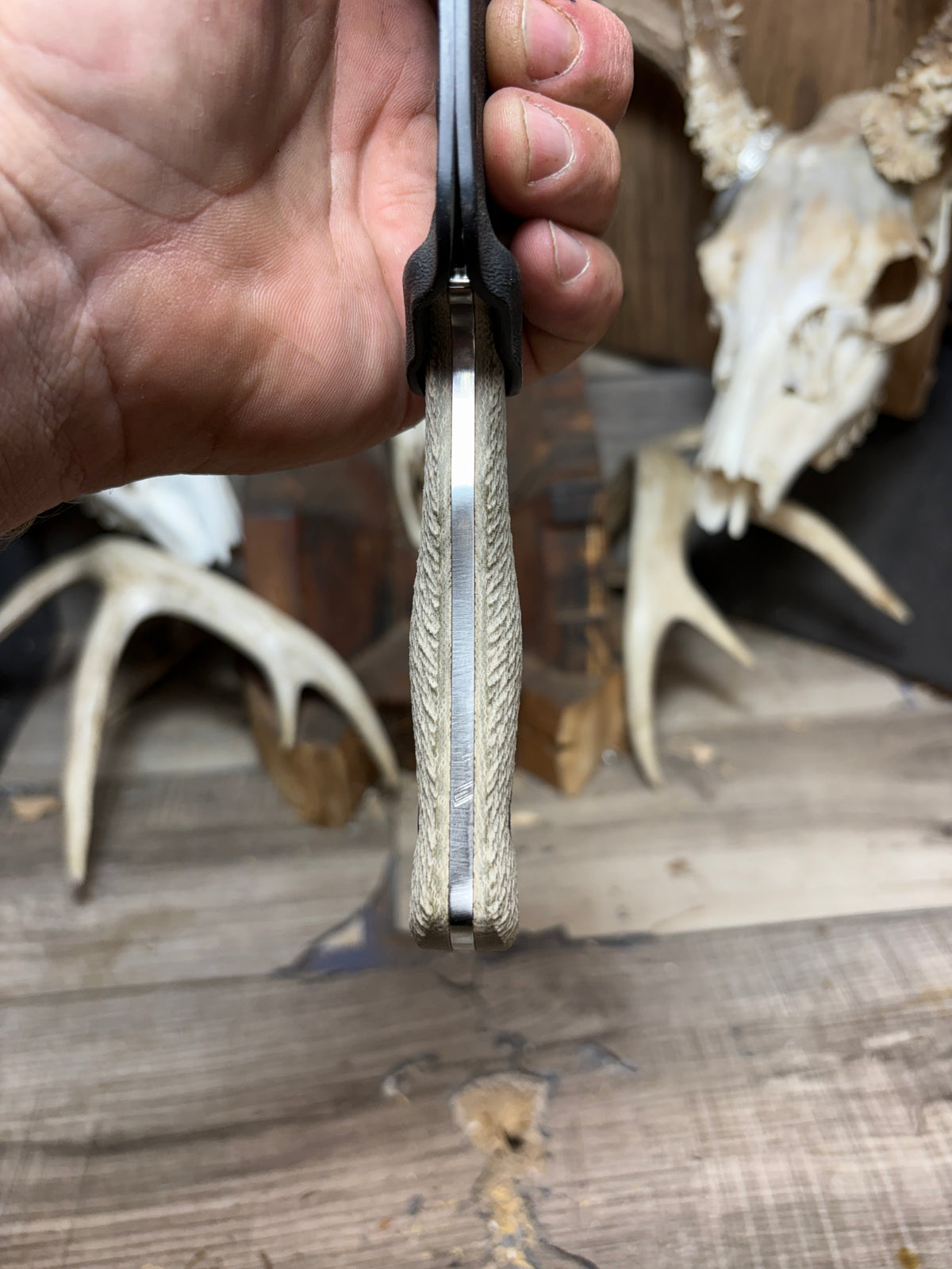 Esee Ashley Game Knife (AGK) Canvas Micarta Handles