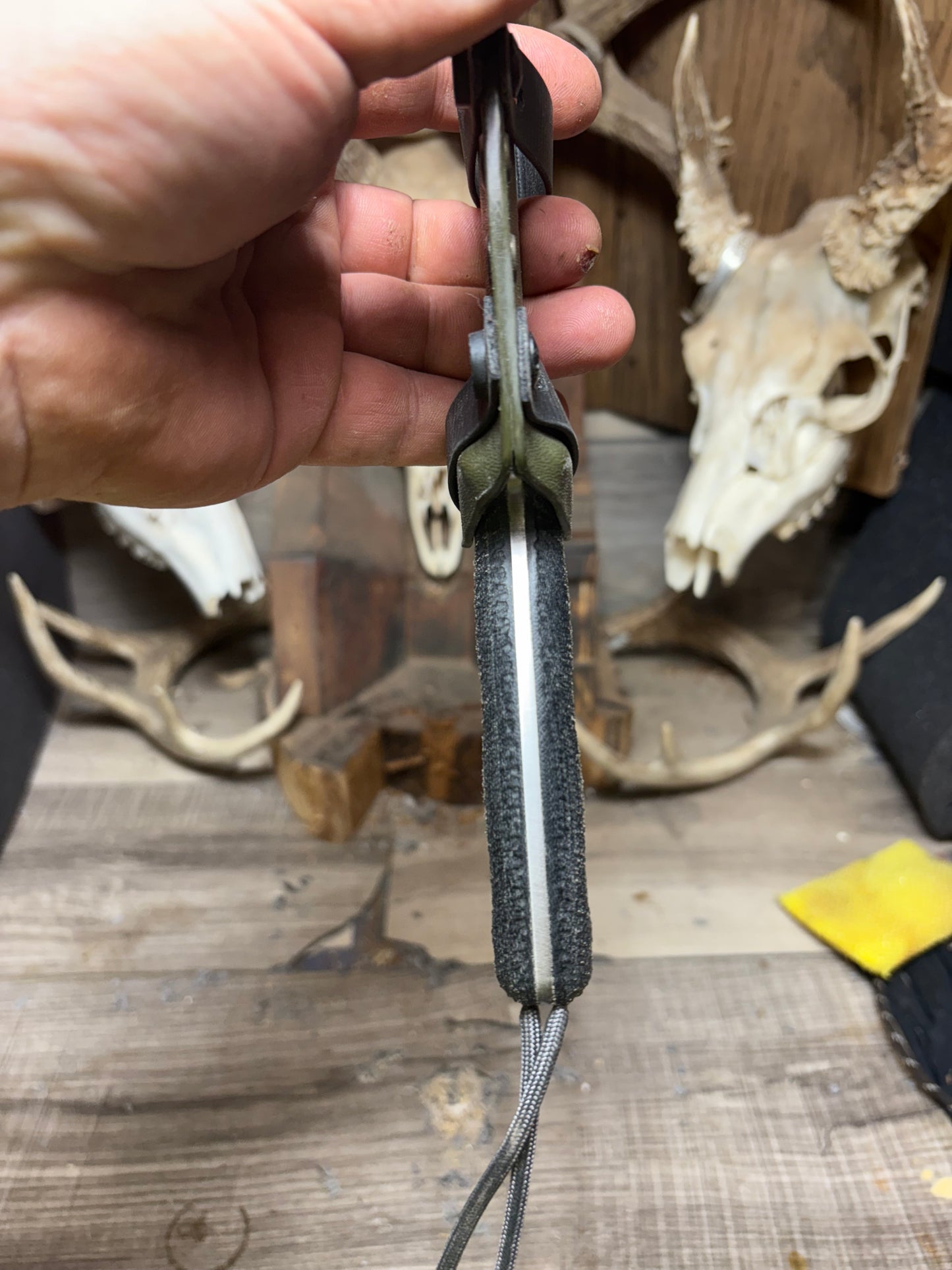 Esee RB3 Handles Hidden Lanyard hole