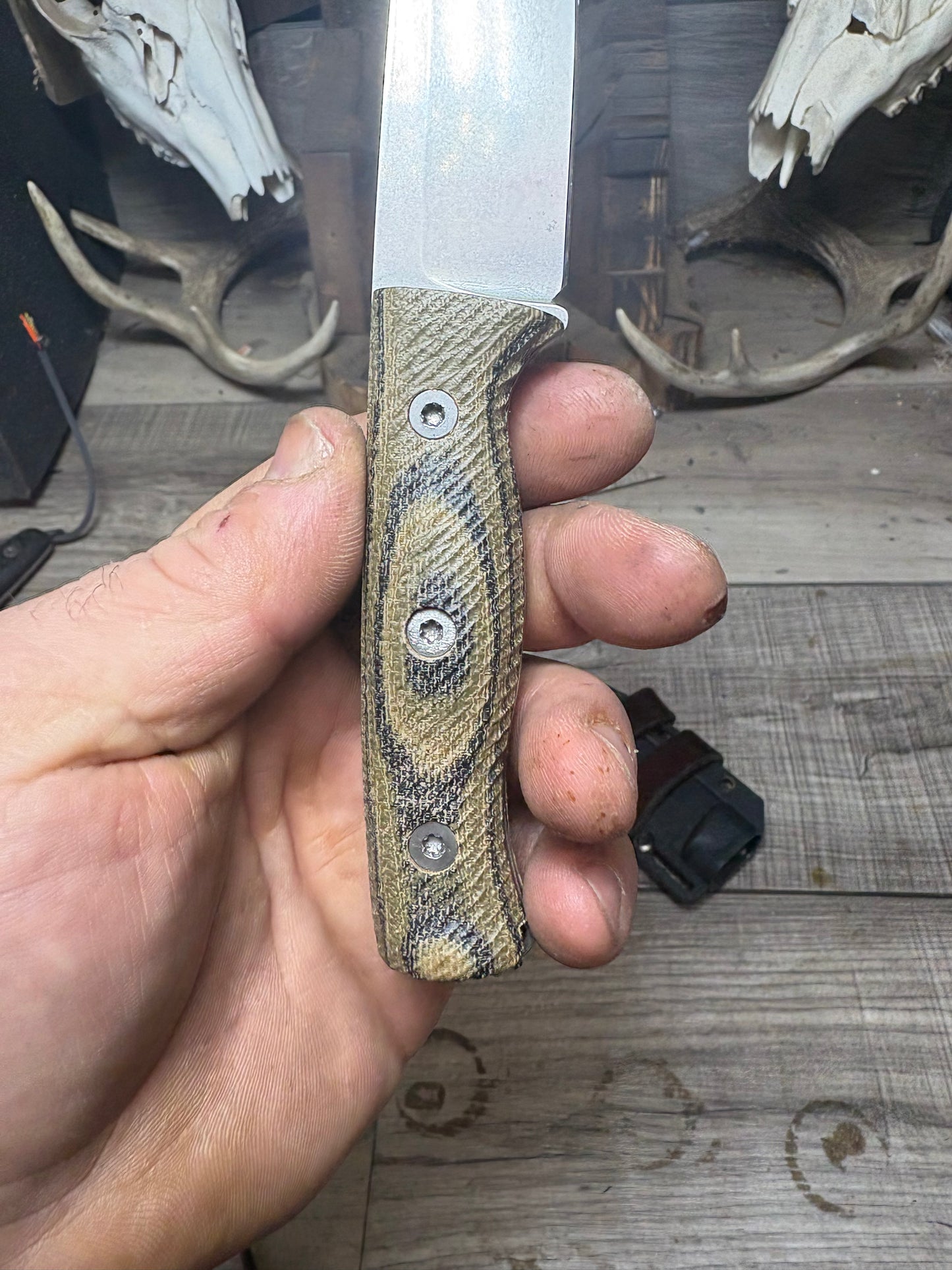 White River Ursus Cub Handles Hidden Lanyard