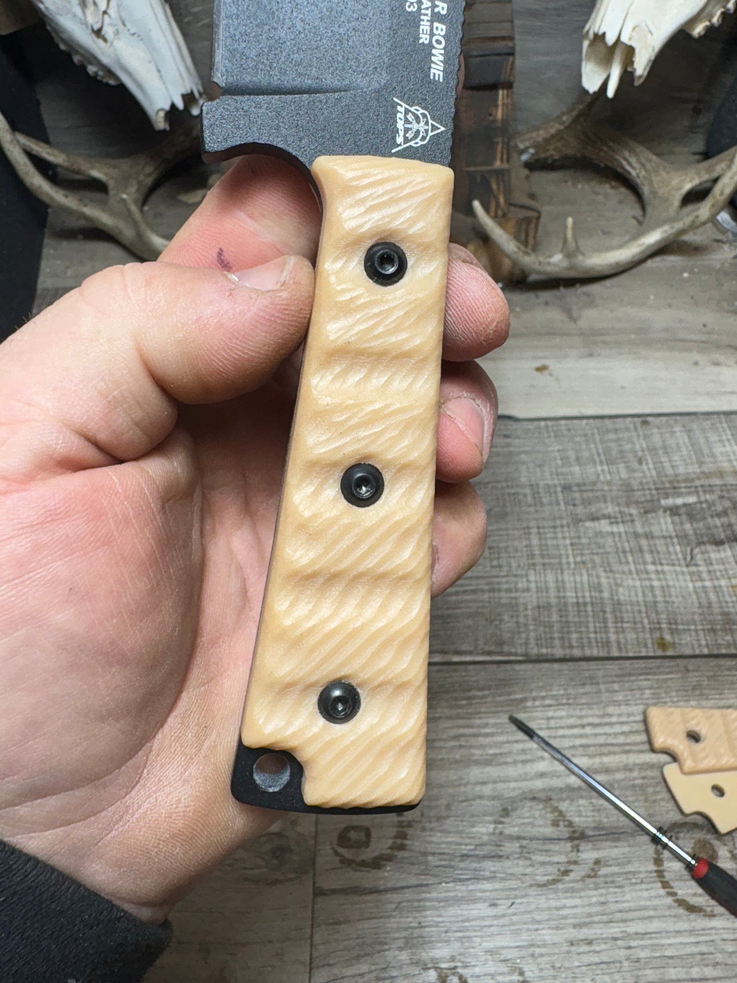 Tops Knives War Bowie Handles