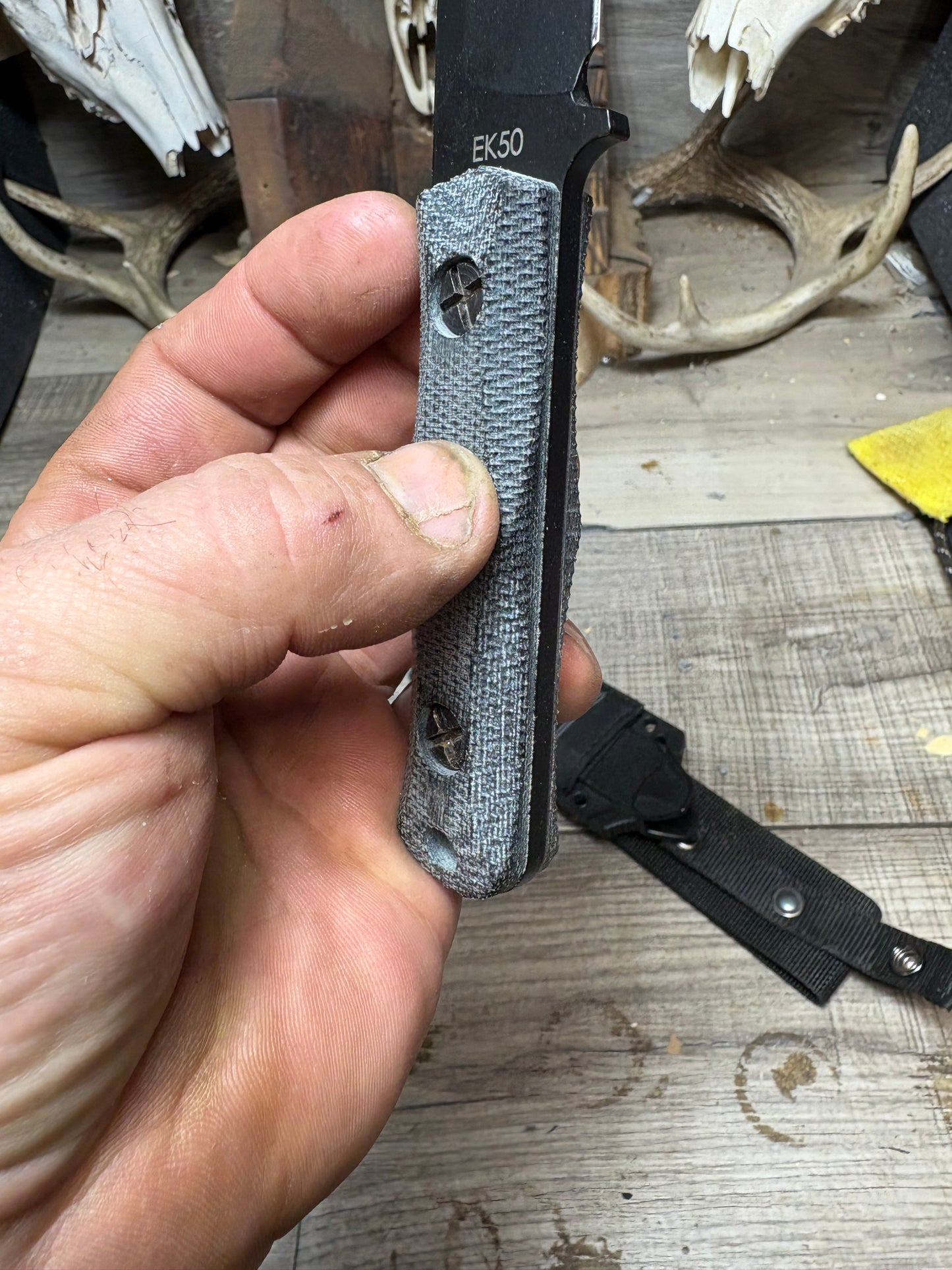 Ka-Bar: EK-50 Short Clip Point / EK-51 Commando Short Drop Point -Canvas Micarta