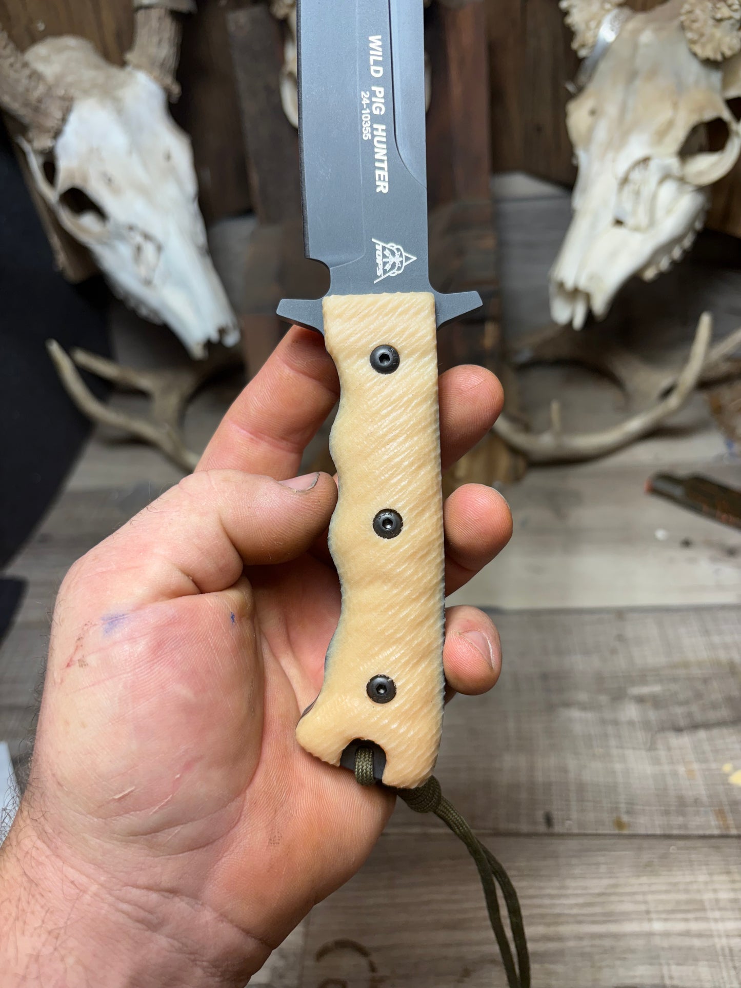 Tops Knives Wild Pig Hunter Canvas Micarta Handles