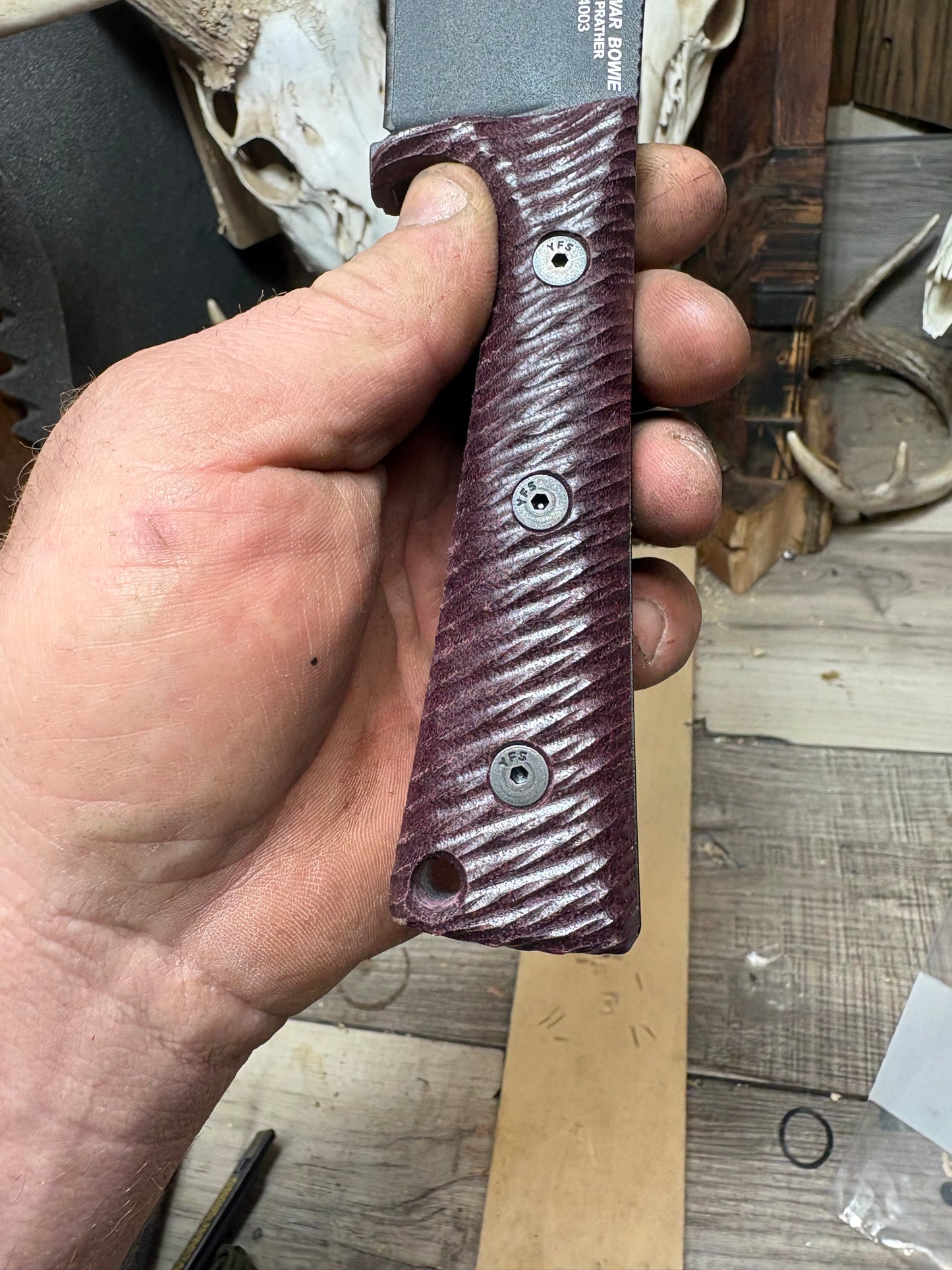 Tops Knives War Bowie V2 Handles