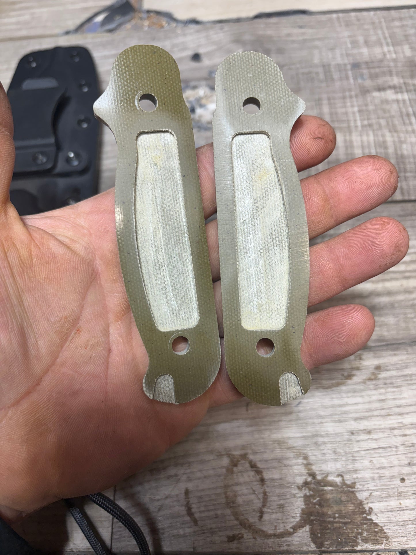 Esee Laser Strike Handles Hidden Lanyard hole