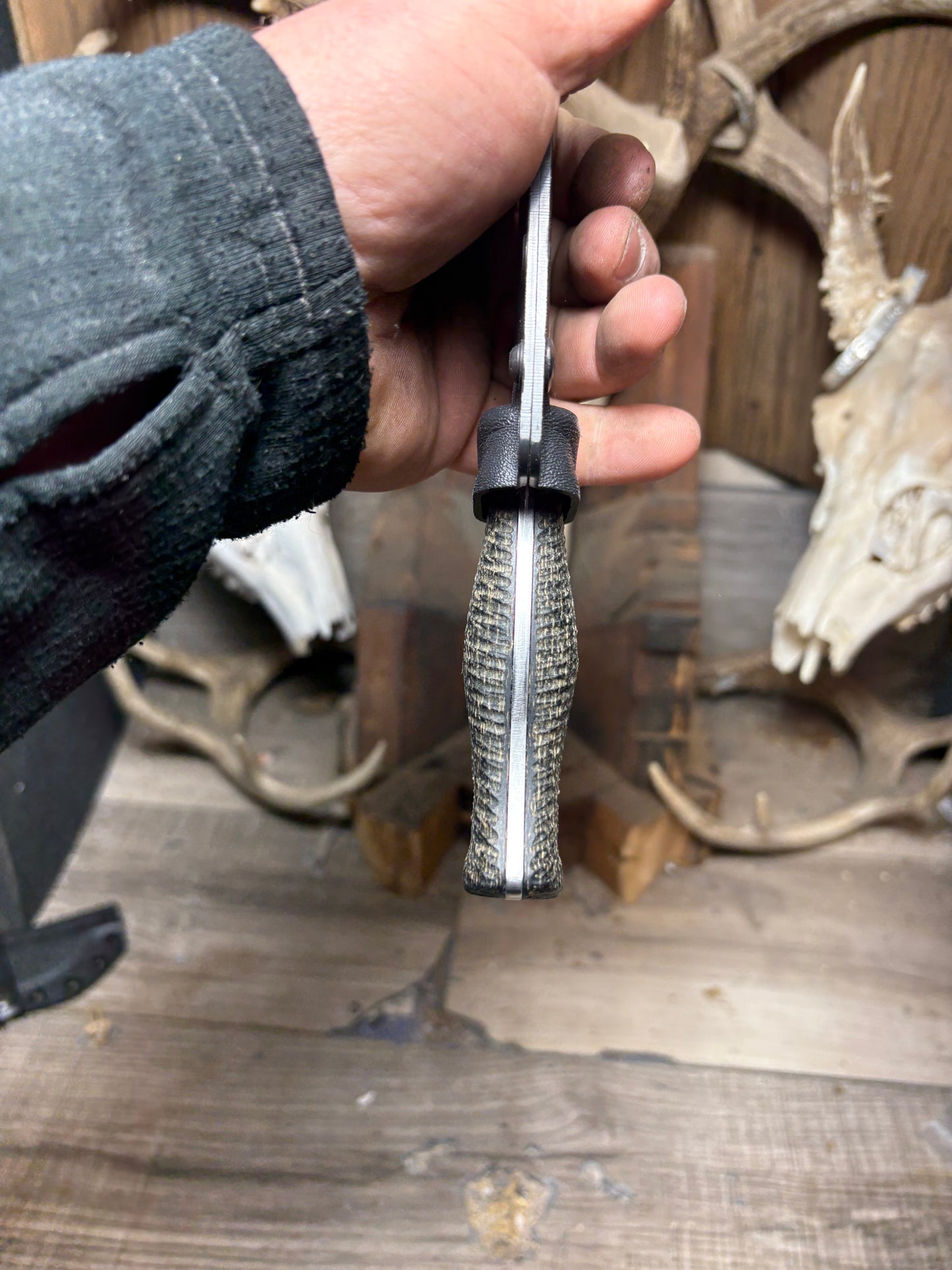 White River Knives Ursus Cub Burlap Micarta Handles