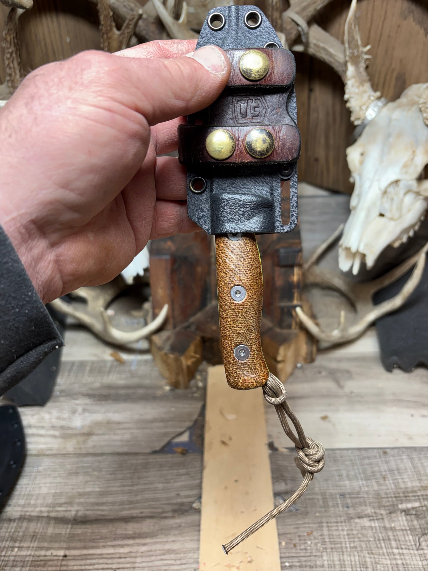 White River Ursus Cub Handles Hidden Lanyard