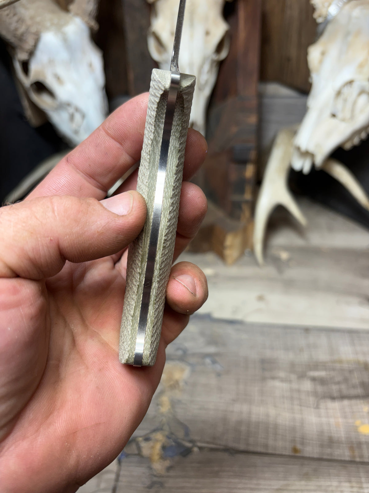 Spyderco Mule handles