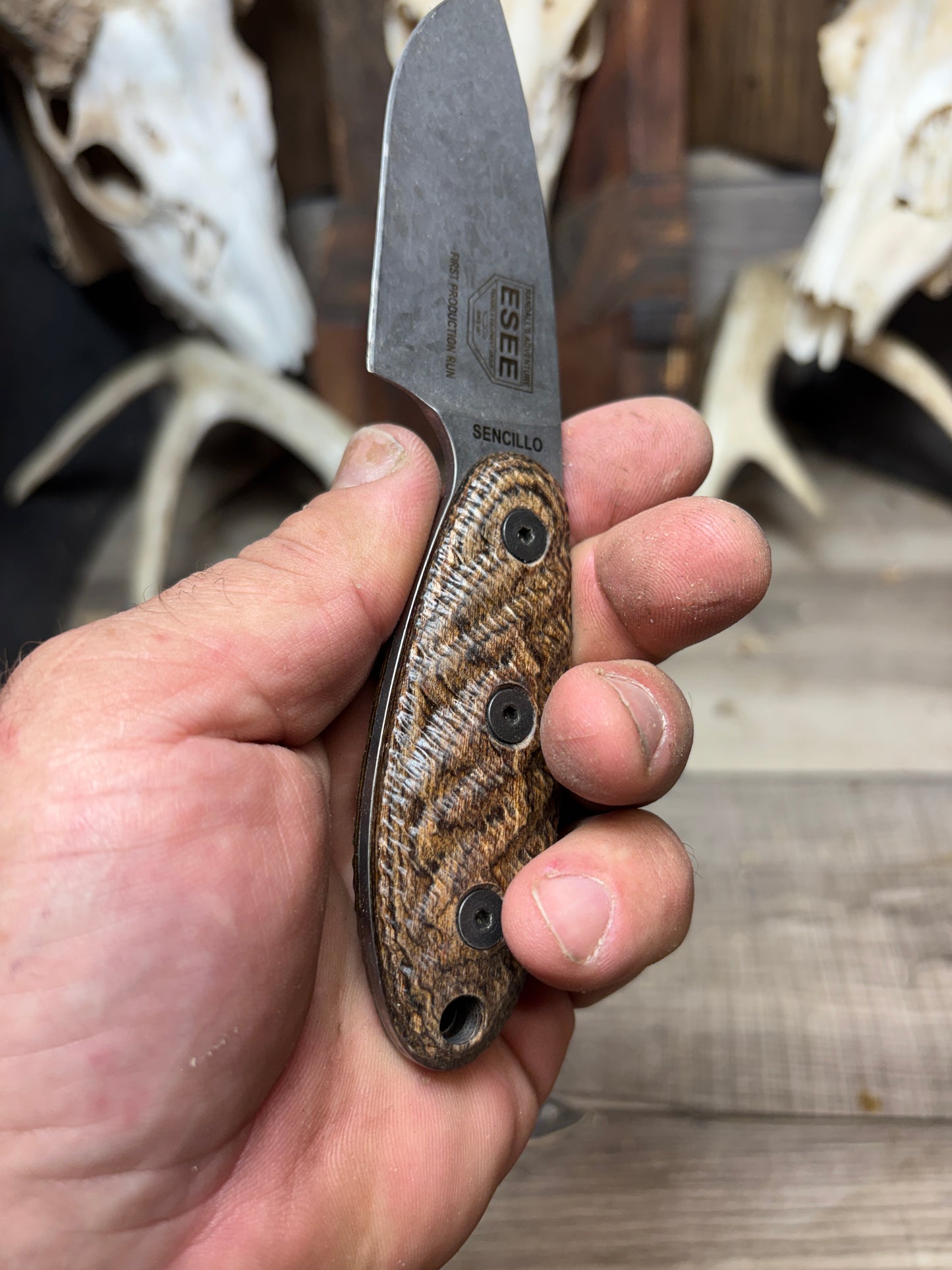 Esee Sencillo Dymalux Handles