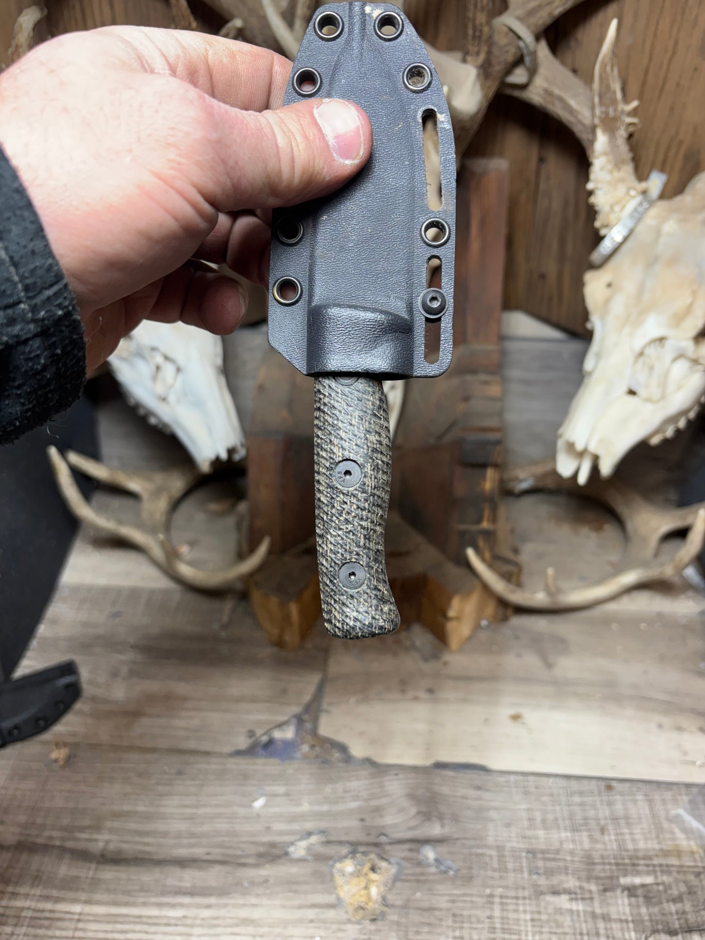 White River Knives Ursus Cub Burlap Micarta Handles