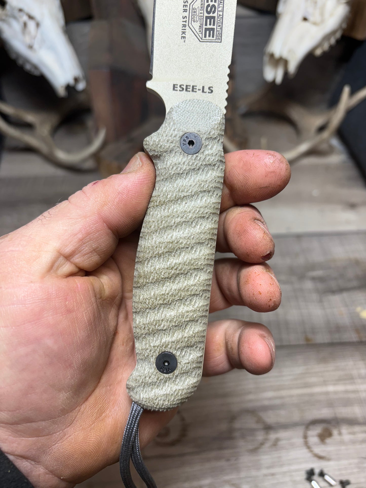 Esee Laser Strike Handles Hidden Lanyard hole