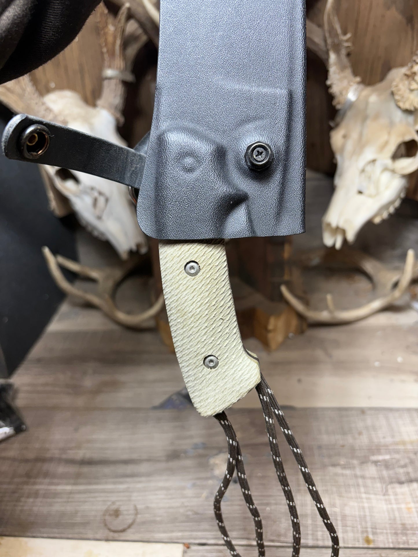 Tops Knives El Chete Handles