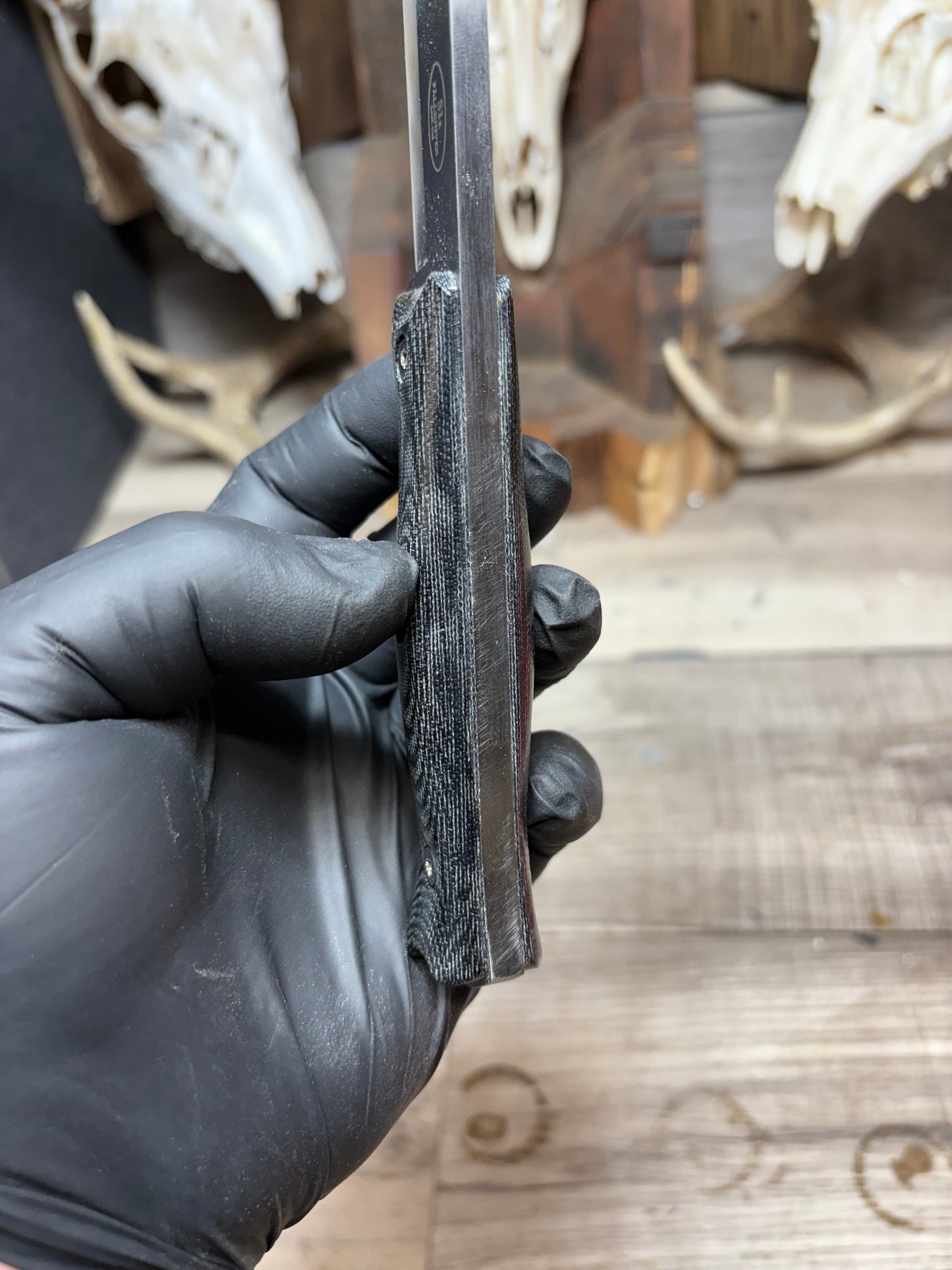 Fallkniven S1X  Handles