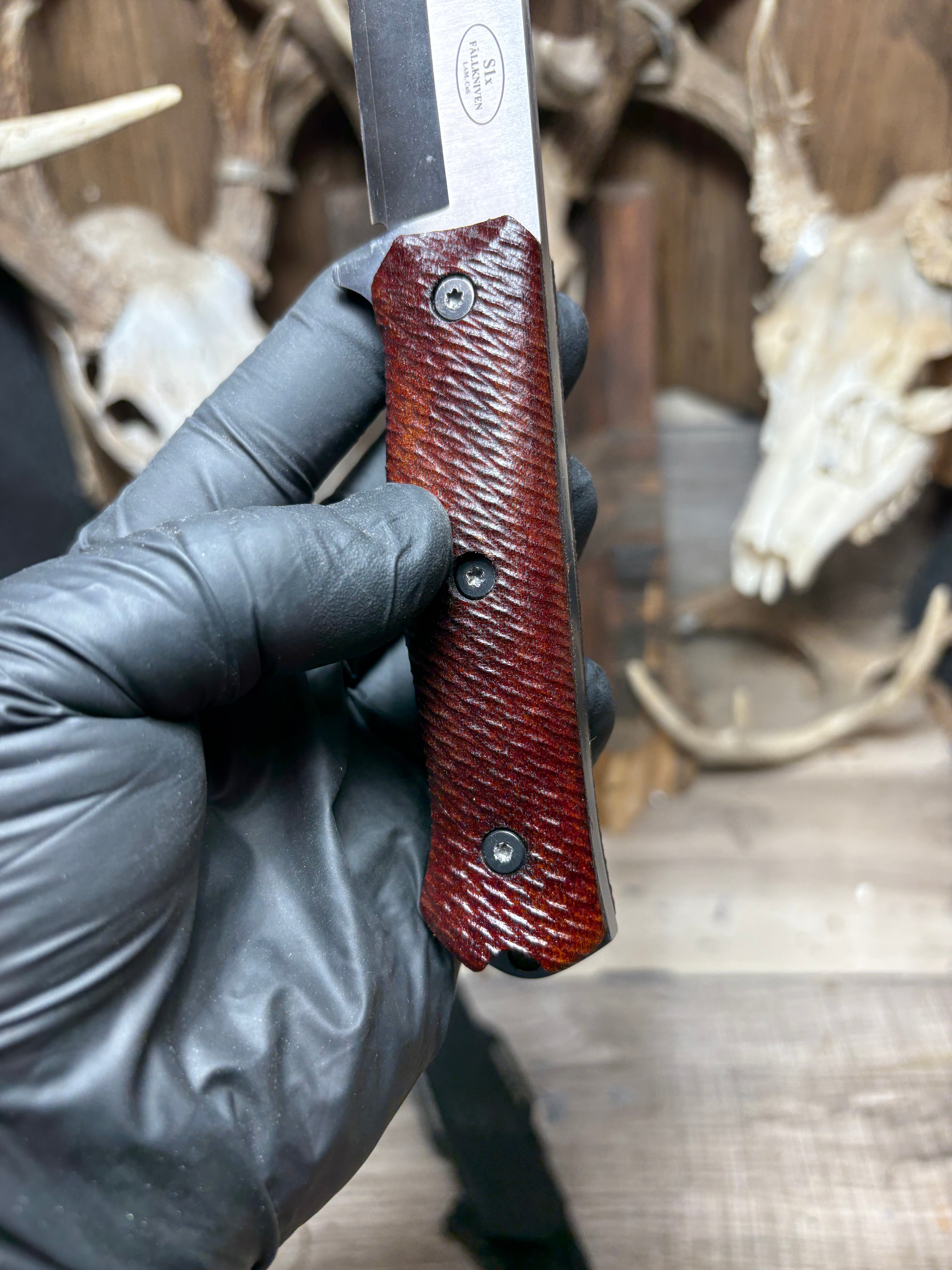 Fallkniven S1X Handles – Carroll's Custom Knife Scales