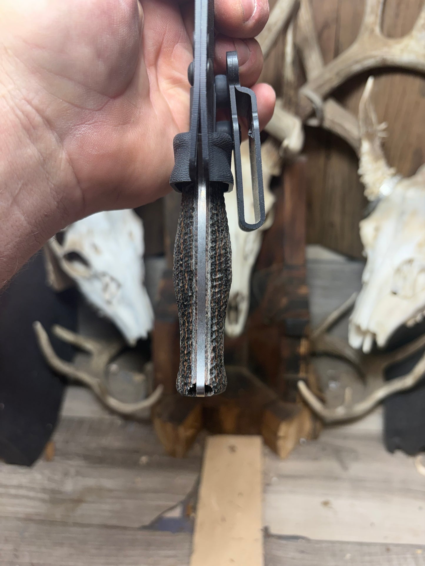 White River Ursus Cub Handles Hidden Lanyard