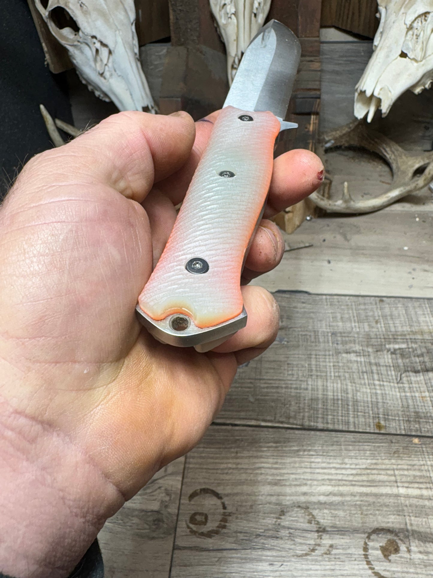 Fallkniven S1X  Handles