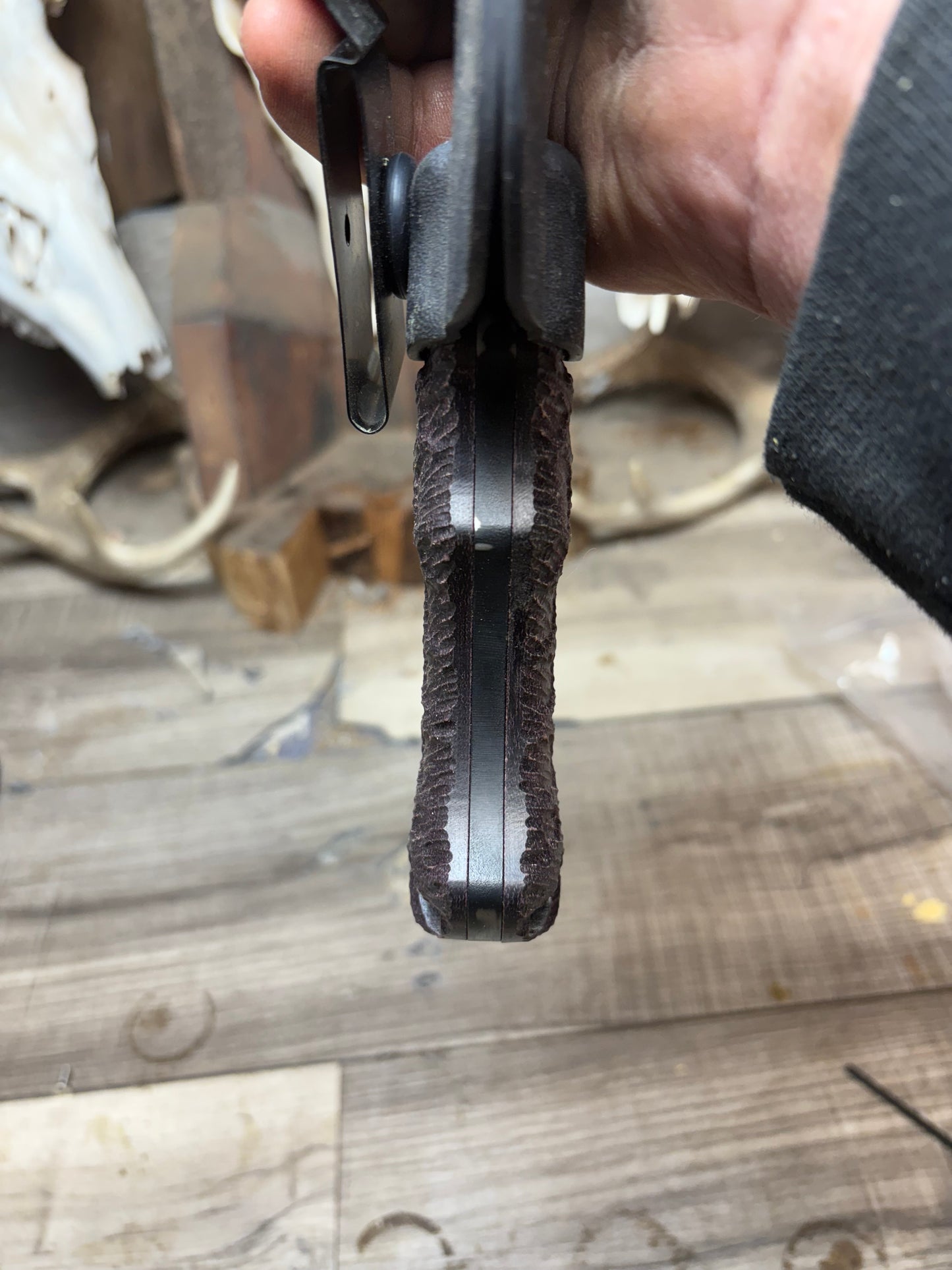 Tops Knives Tom Brown Tracker T1 Handles