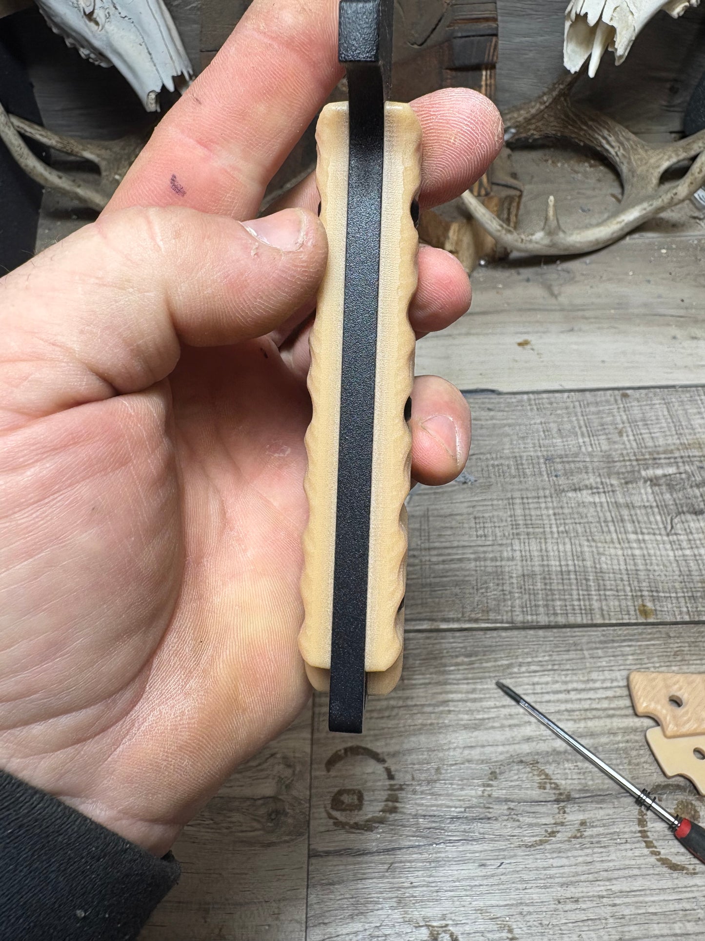 Tops Knives War Bowie Handles