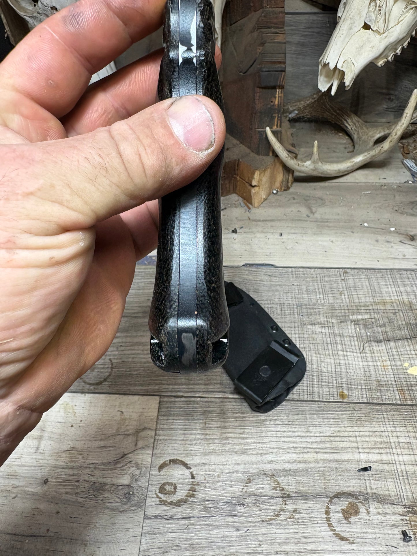 Tops Knives Tom Brown Tracker T1 Burlap Handles