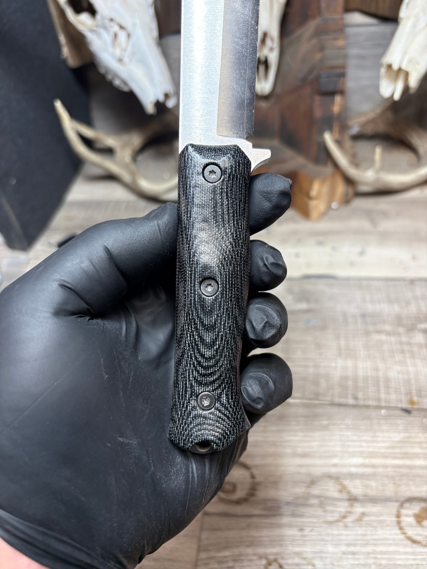 Fallkniven S1X  Handles