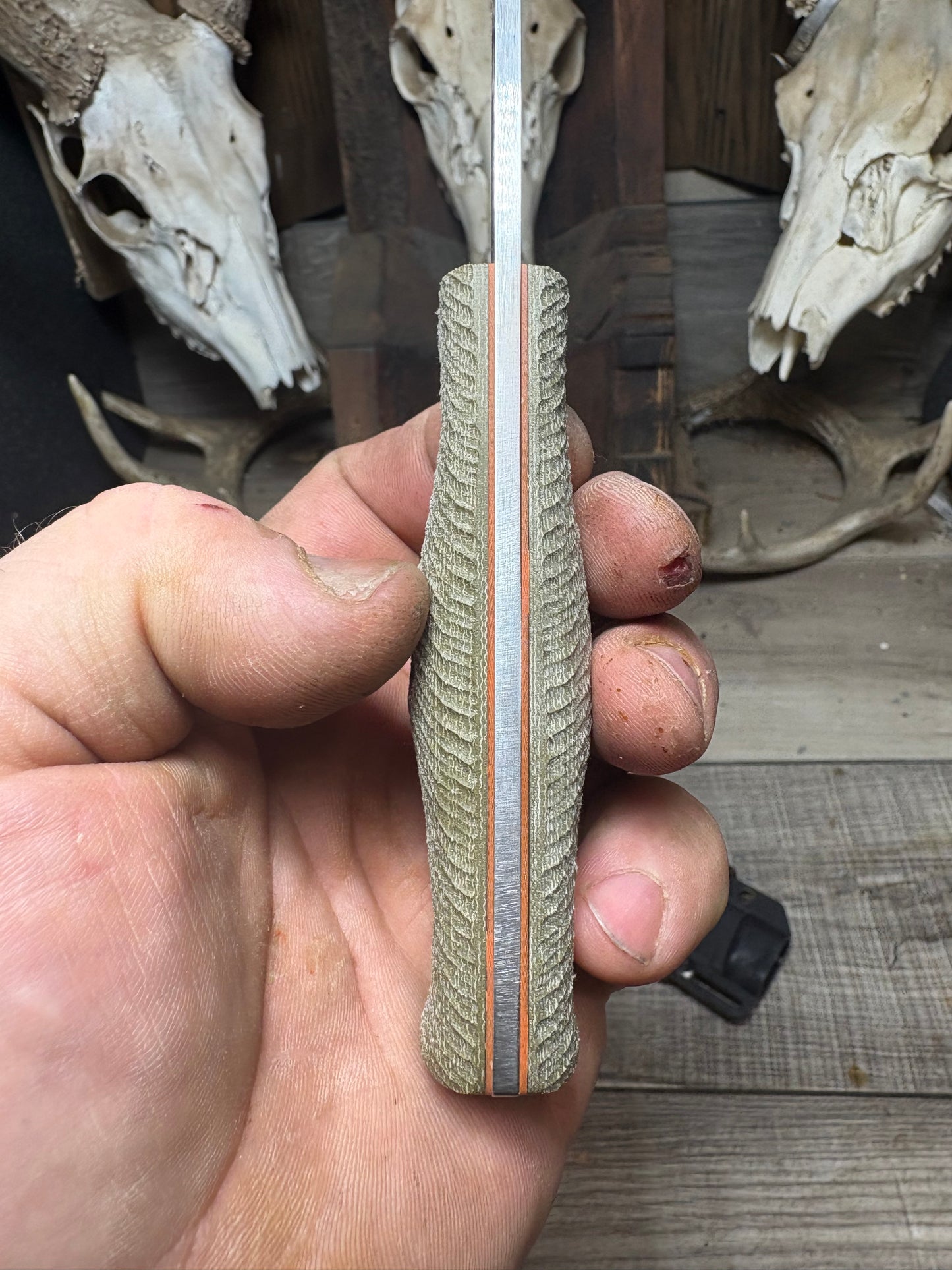 White River Ursus Cub Handles Hidden Lanyard