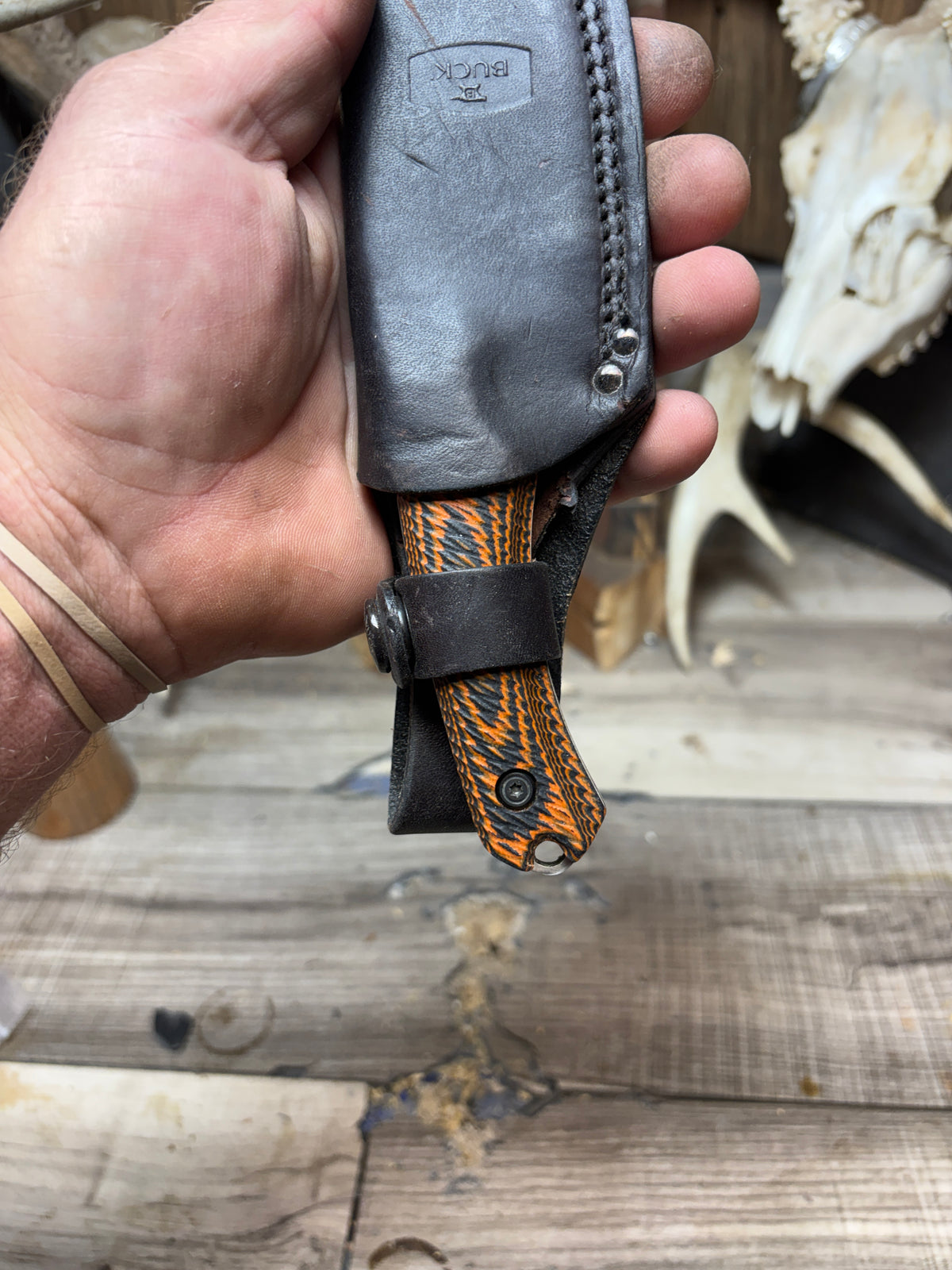 Buck Knives 664 Hunter / 663 Guide G10 Handles