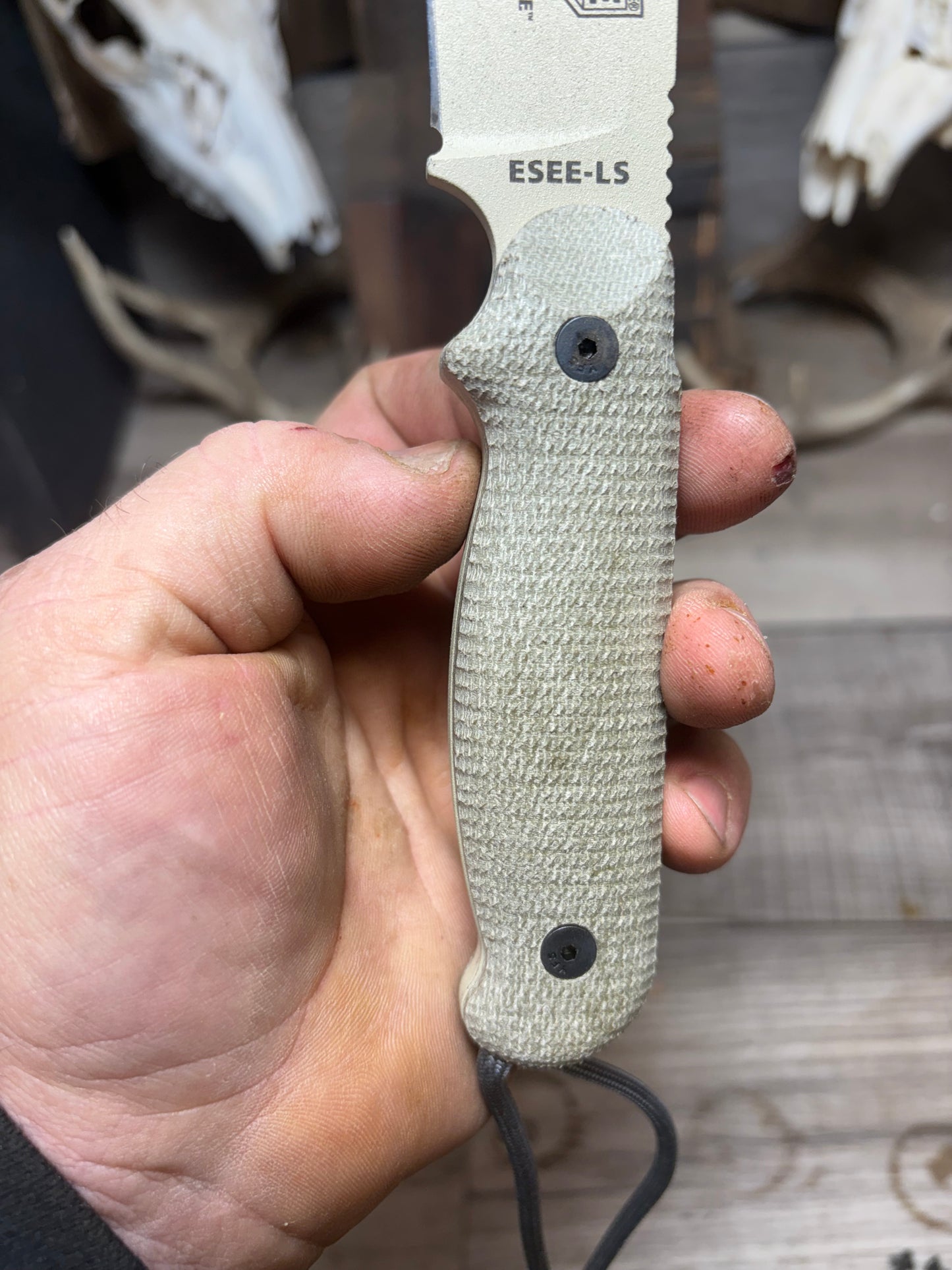 Esee Laser Strike Handles Hidden Lanyard hole