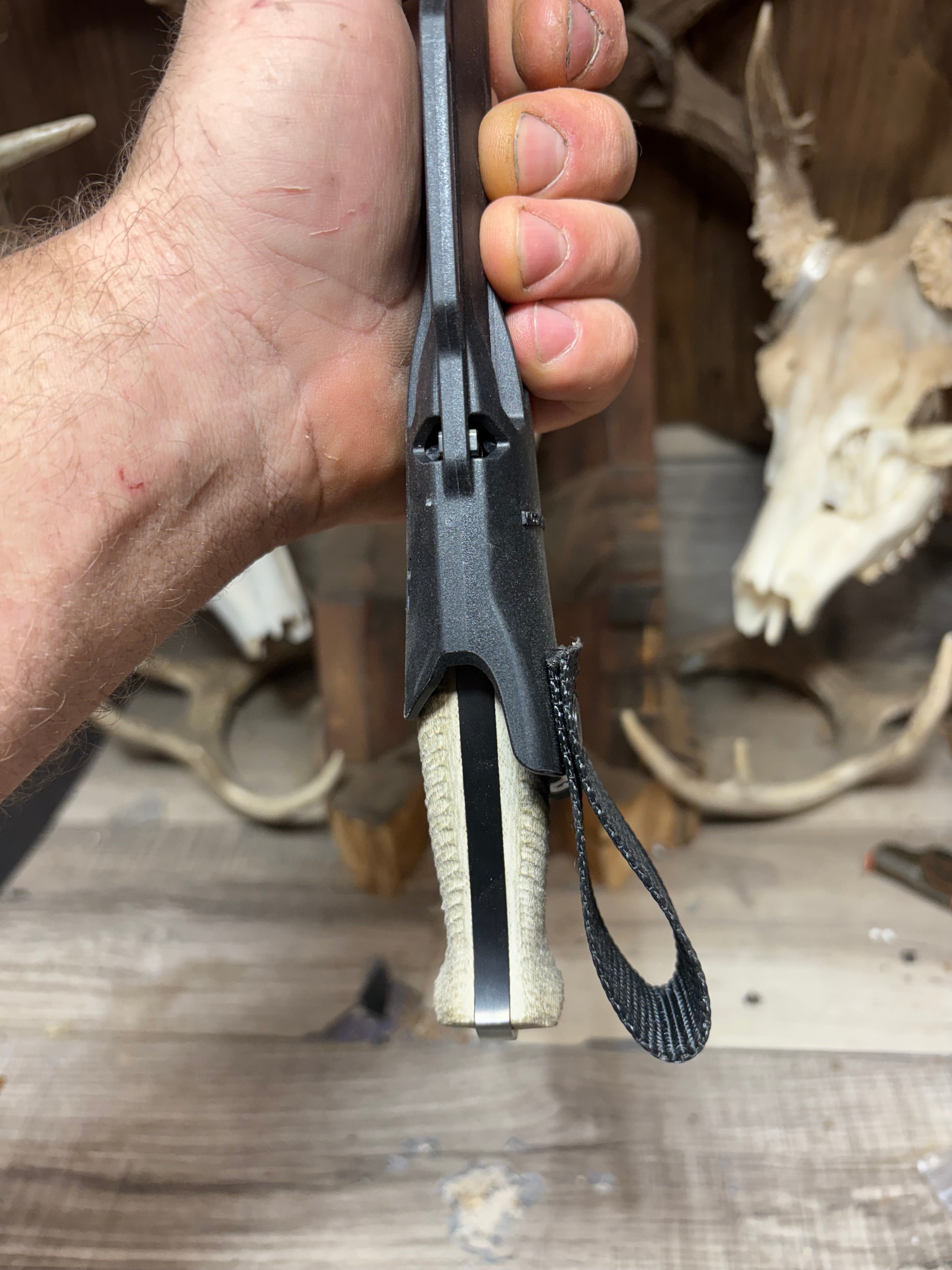 Fallkniven A1X Handles – Carroll's Custom Knife Scales