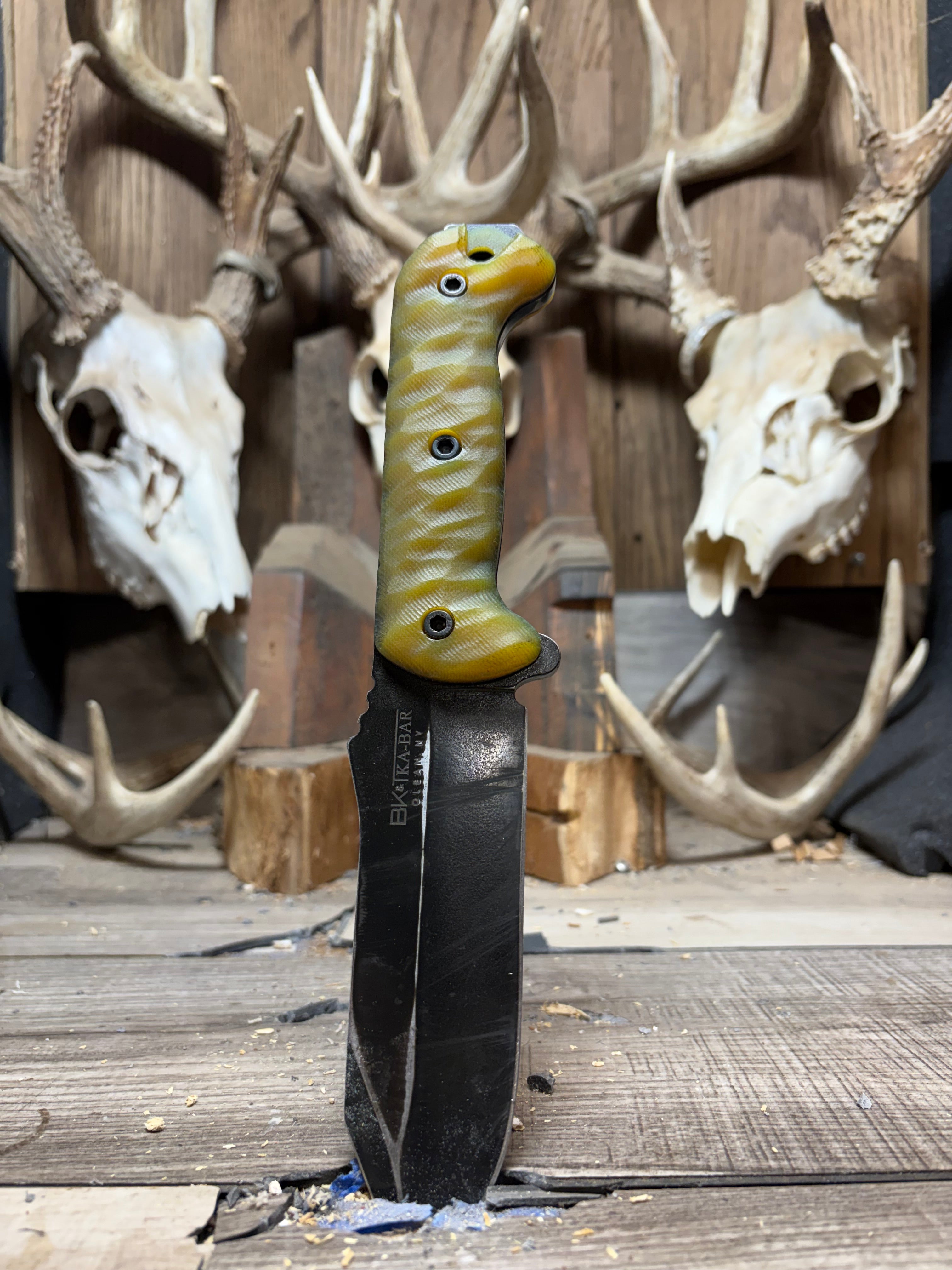 BK2 – Carroll’s Custom Knife Scales