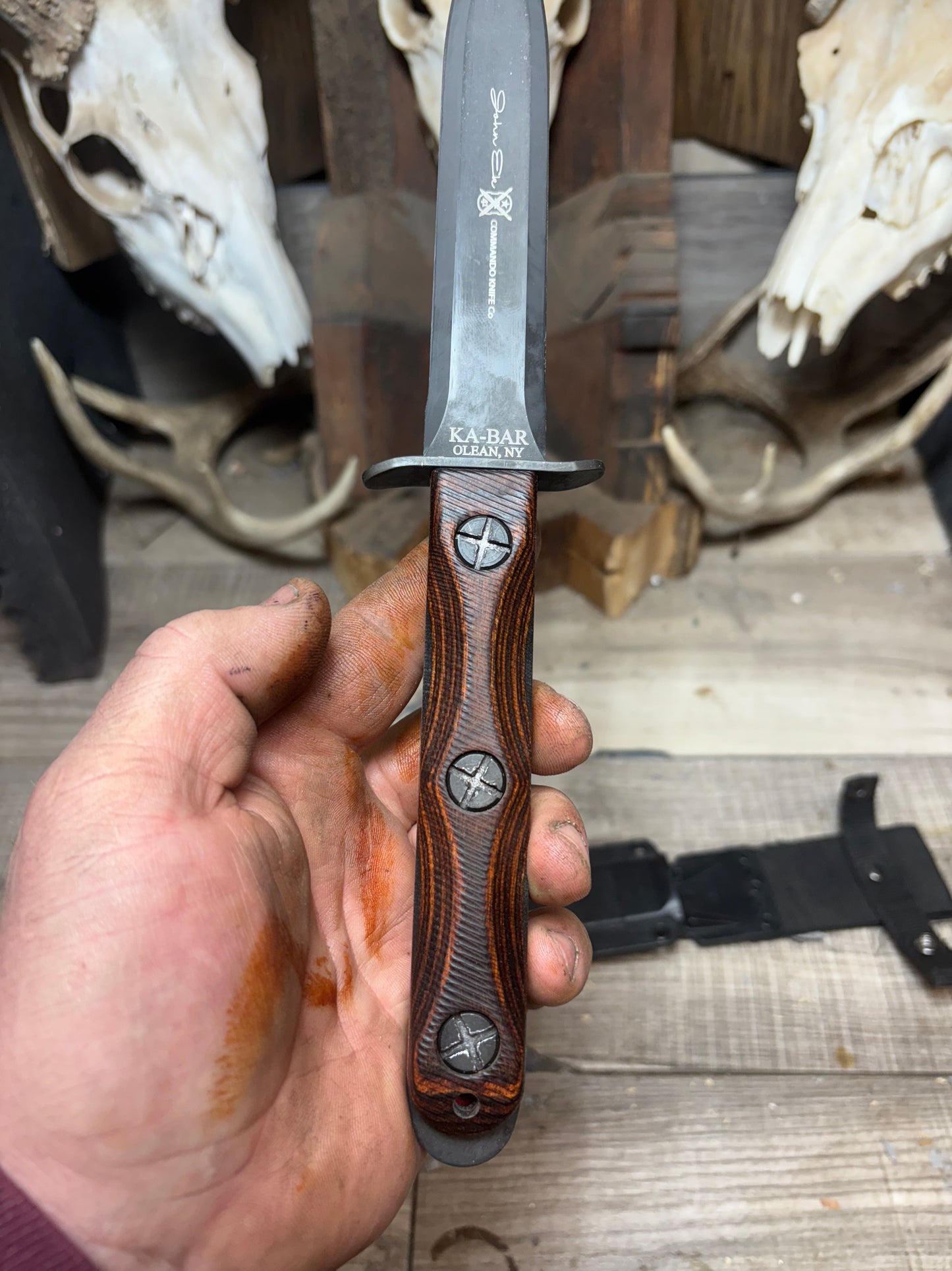 KA-BAR: EK-44 — EK Commando Knife Model 4 & 5 Dymalux Handles