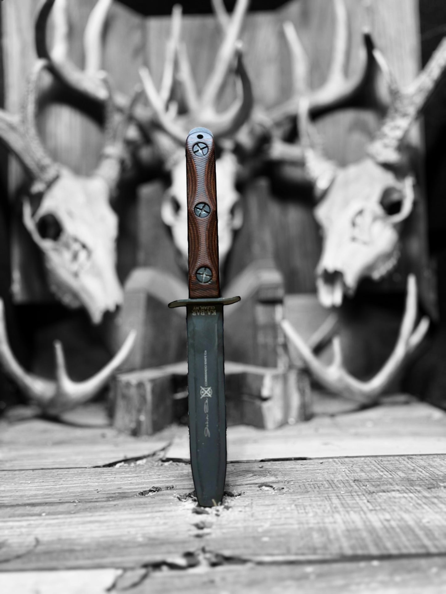 KA-BAR: EK-44 — EK Commando Knife Model 4 & 5 Dymalux Handles