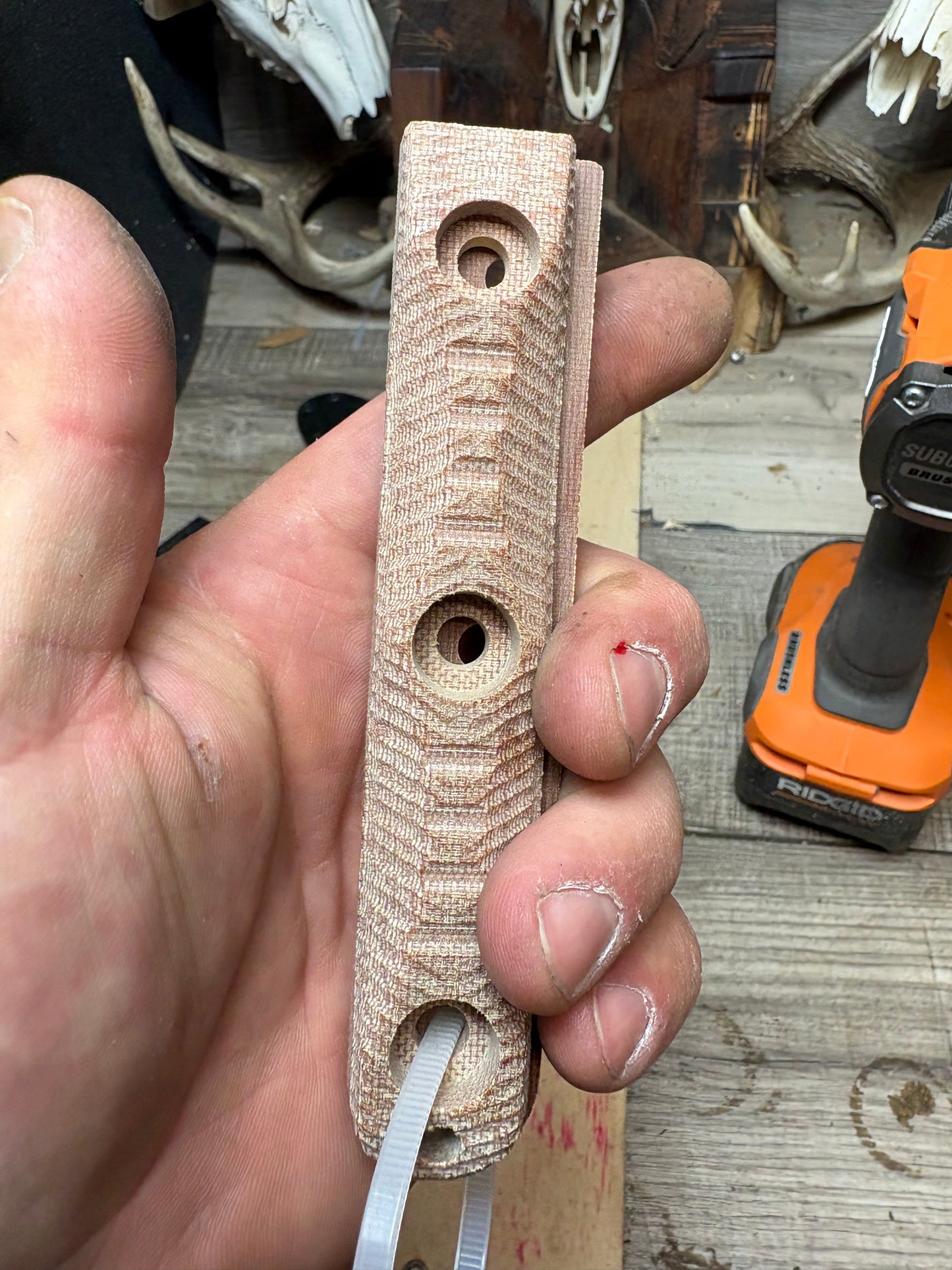 KA-BAR EK-44 EK Commando 4 & 5 BLEMISH
