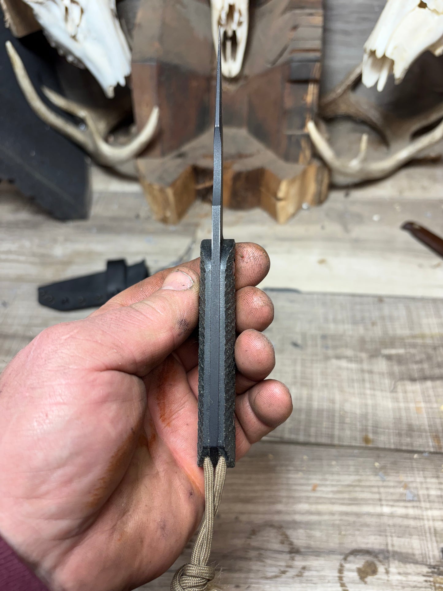 Kizer Harpoon  Micarta Handles