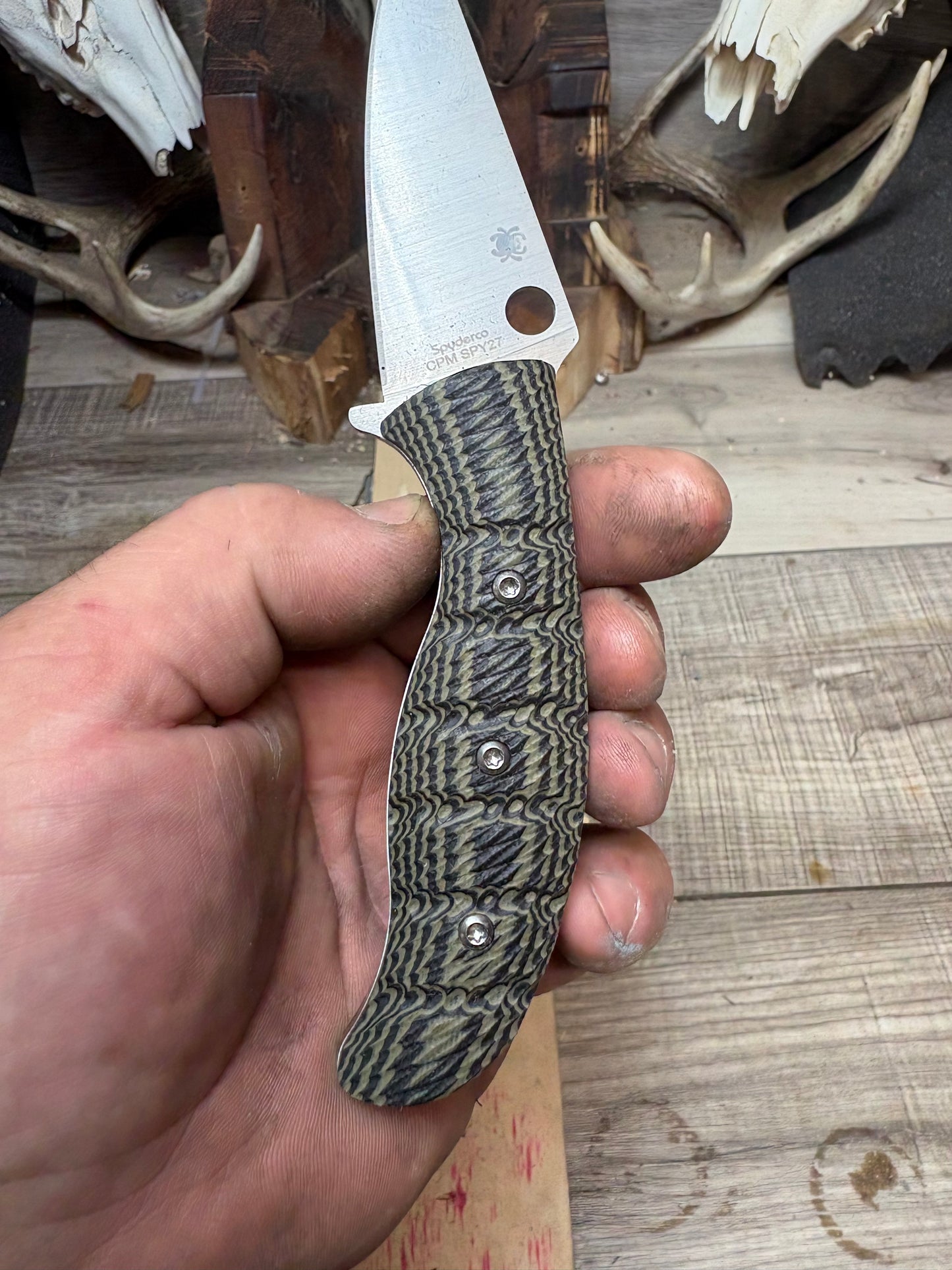 Spyderco Mule handles
