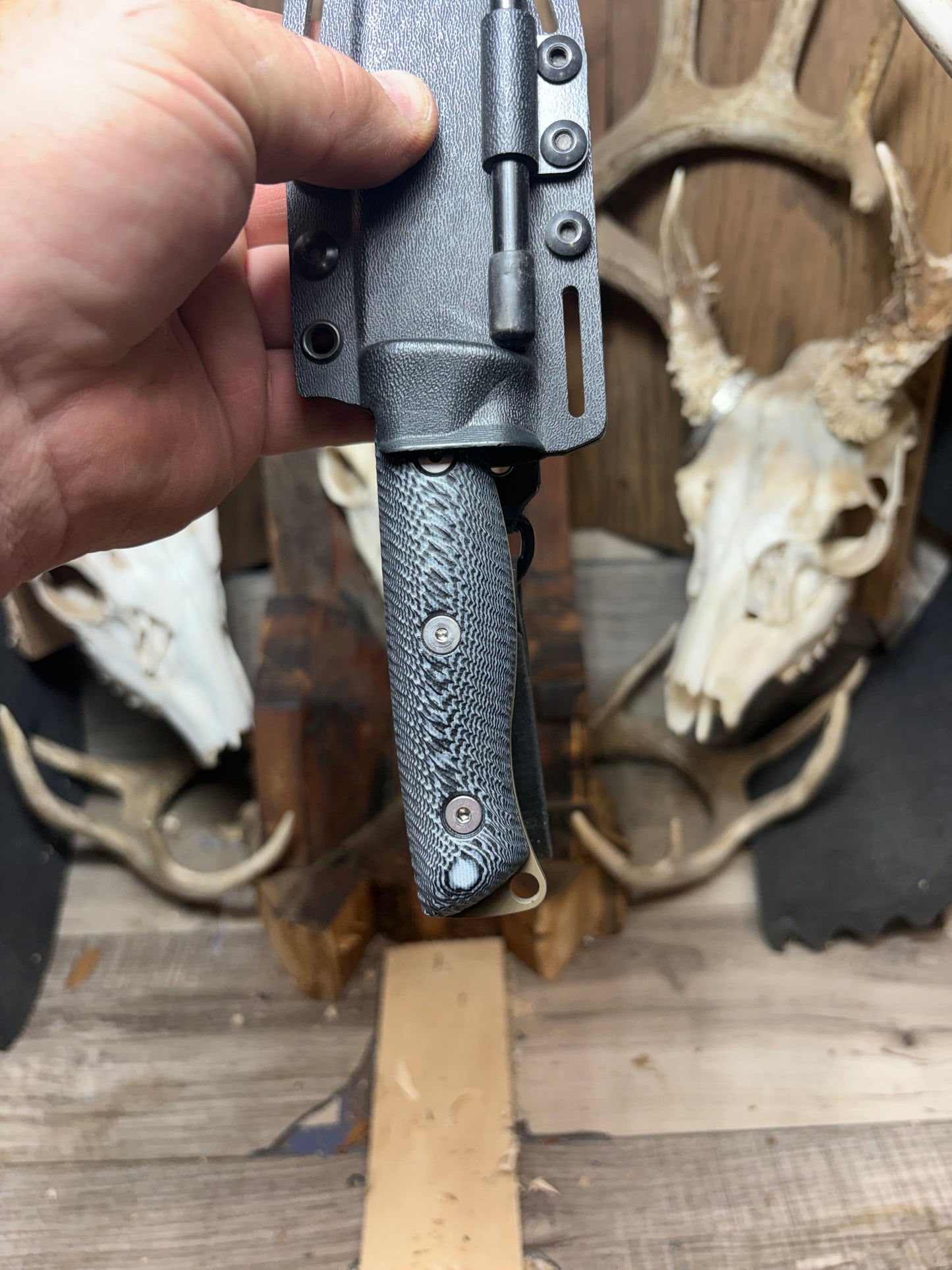 White River Knives Ursus 45 G10 Handles