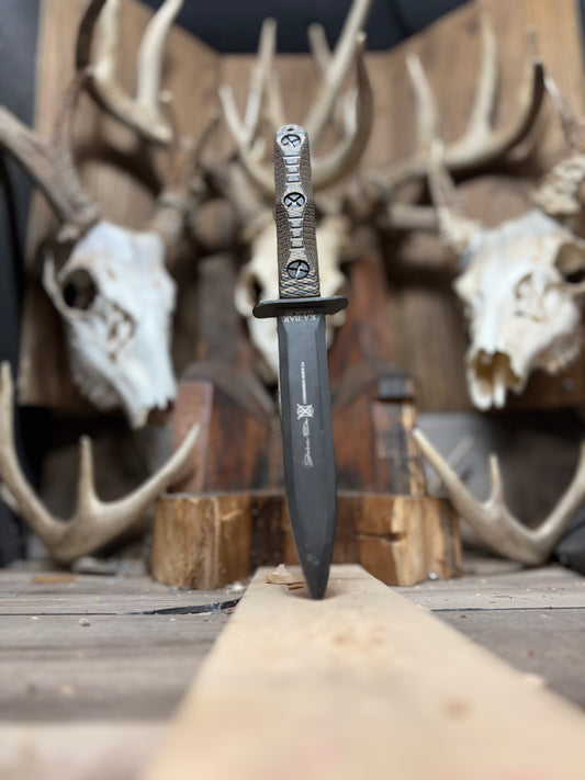 KA-BAR EK-44 EK Commando 4 & 5 G10 Handles