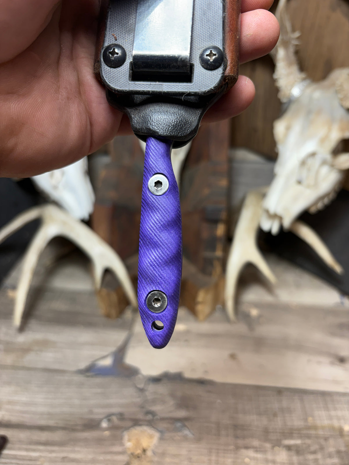 Esee CR2.5 G10 Handles