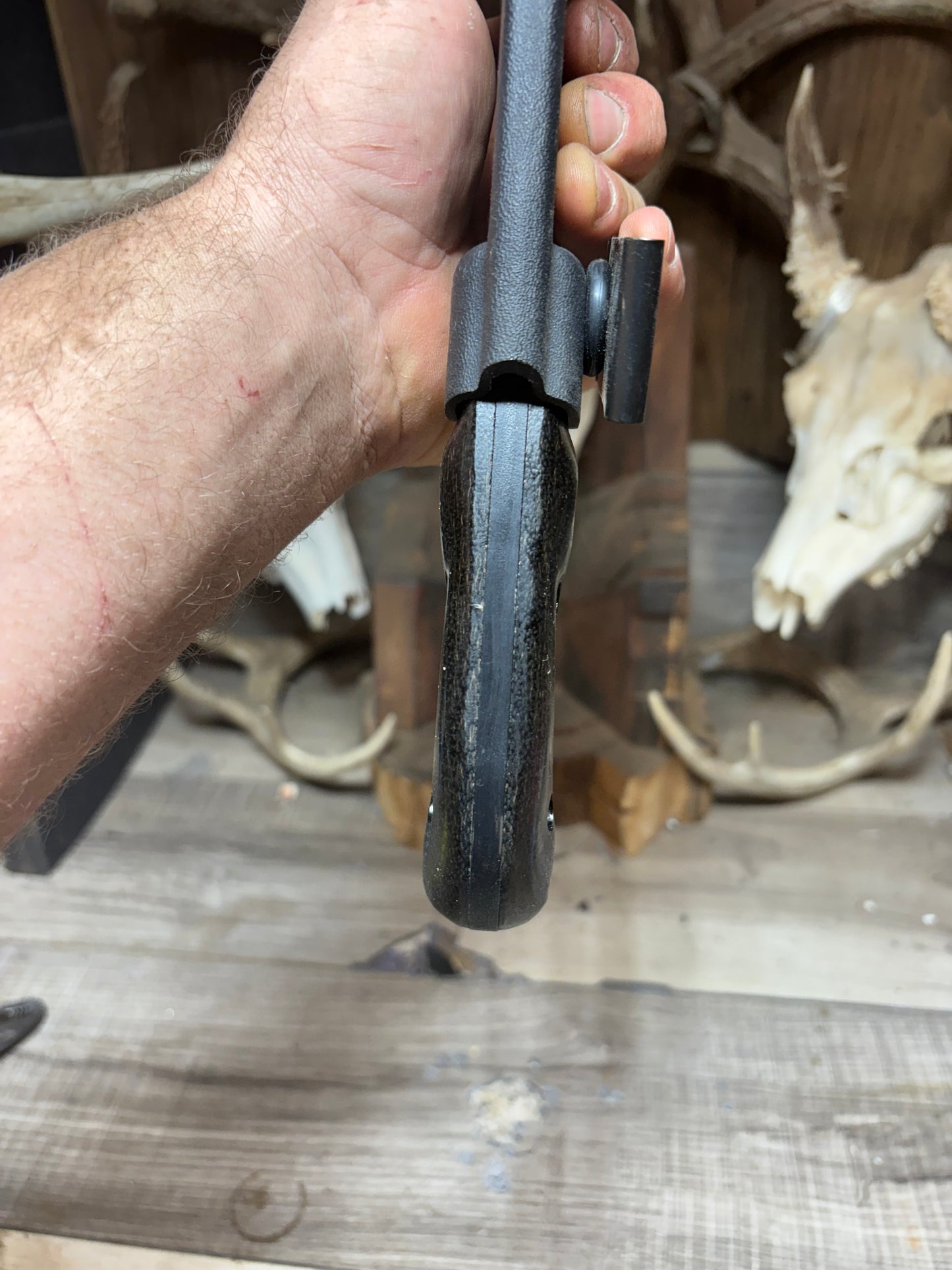 Tops Knives Tom Brown Tracker T1 Burlap Handles