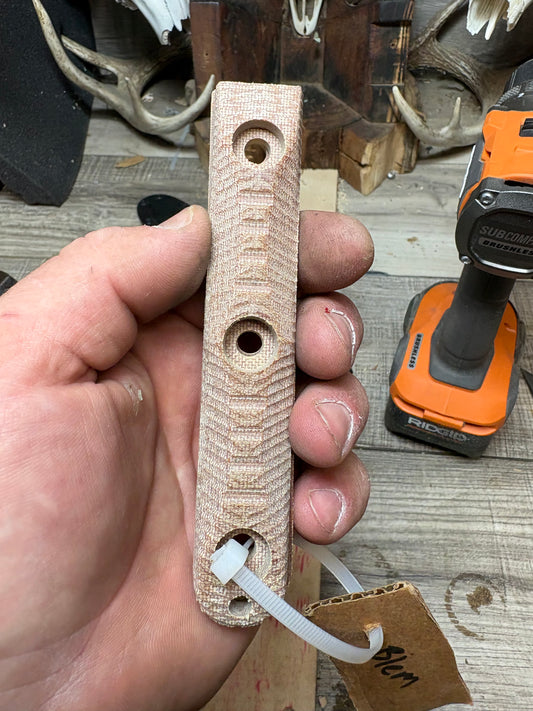 KA-BAR EK-44 EK Commando 4 & 5 BLEMISH