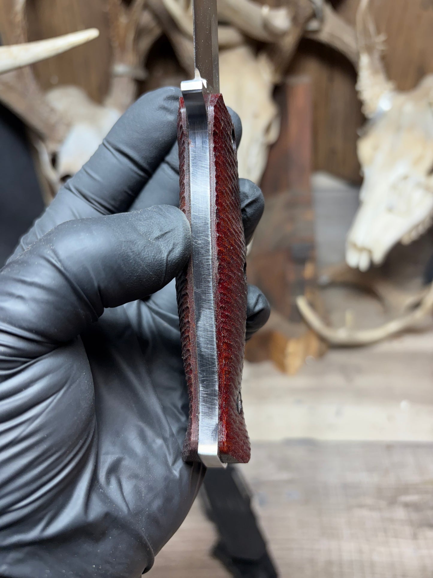 Fallkniven S1X  Handles