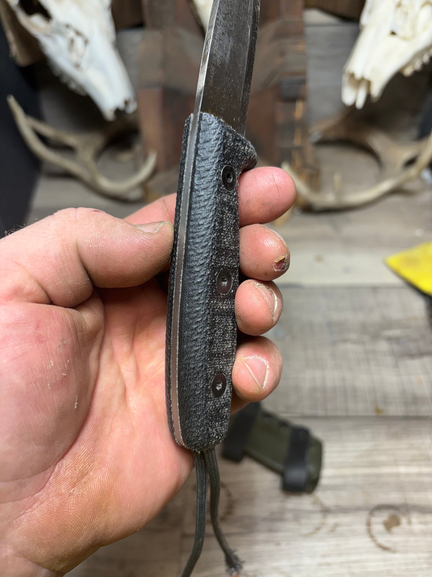 Esee RB3 Handles Hidden Lanyard hole