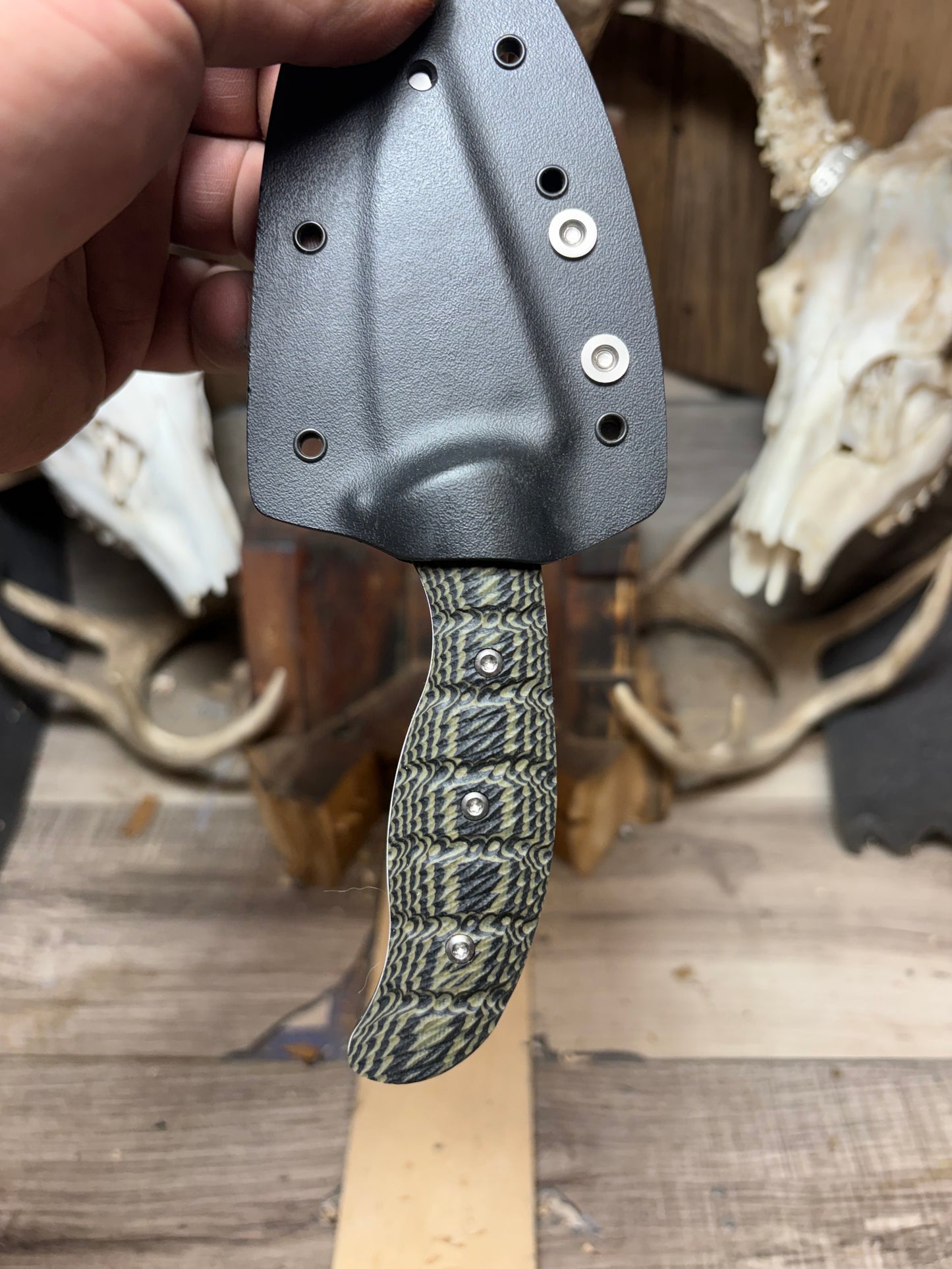 Spyderco Mule handles
