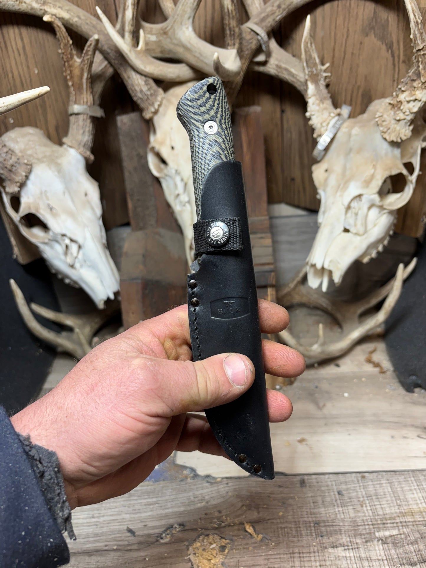 Buck Knives 104 Compadre G10 Handles