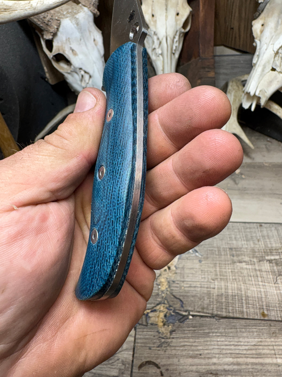 Spyderco Mule handles
