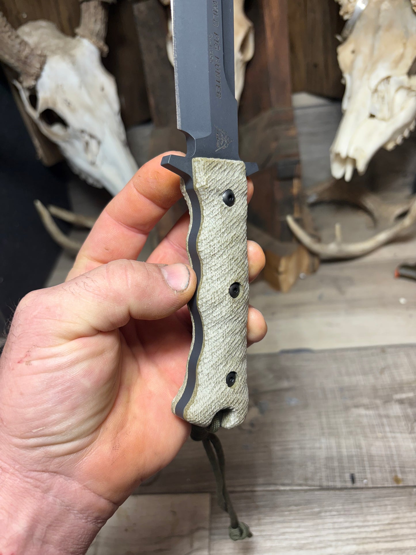 Tops Knives Wild Pig Hunter Canvas Micarta Handles