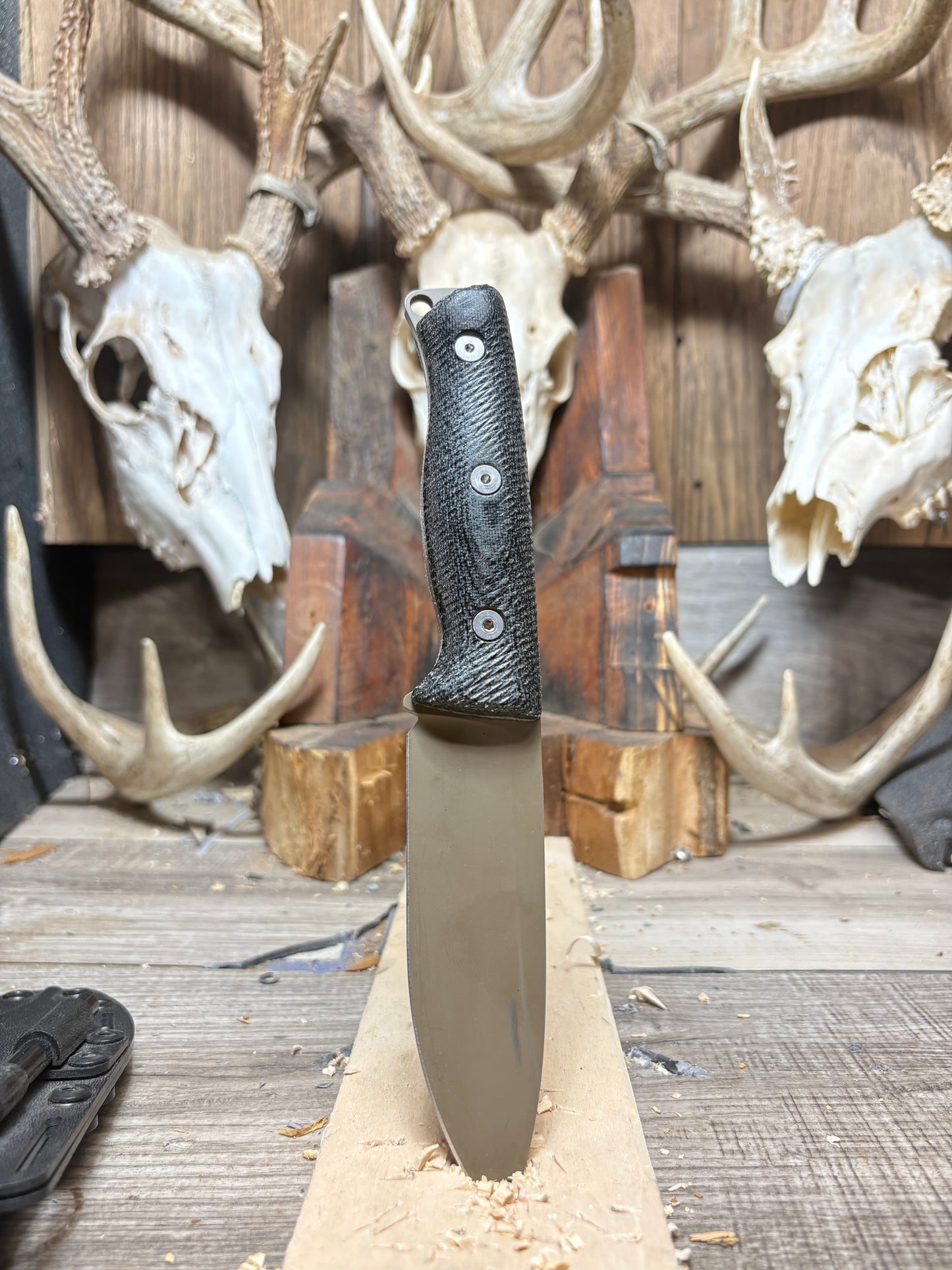 White River Knives Ursus 45 Micarta Handles