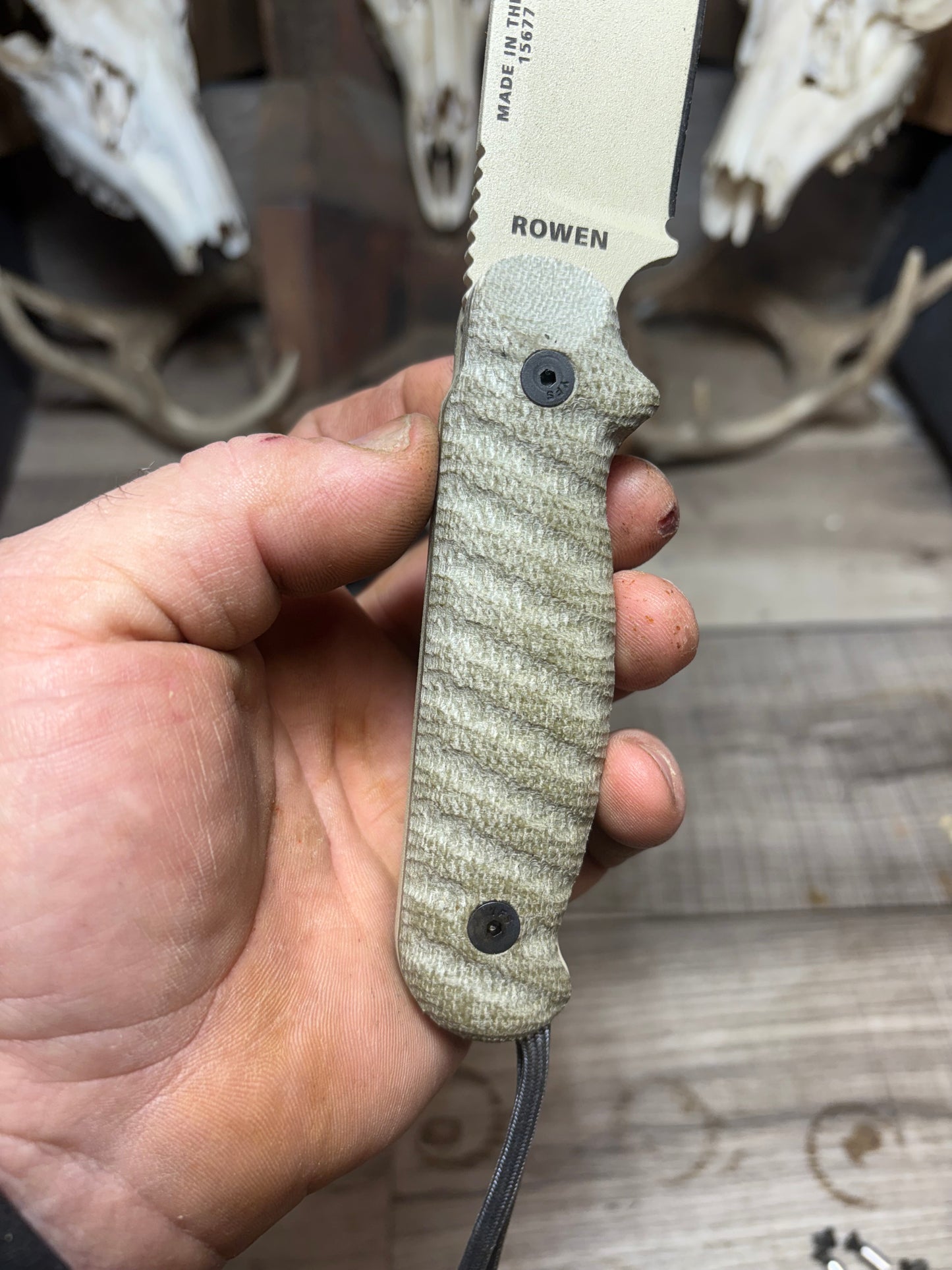 Esee Laser Strike Handles Hidden Lanyard hole