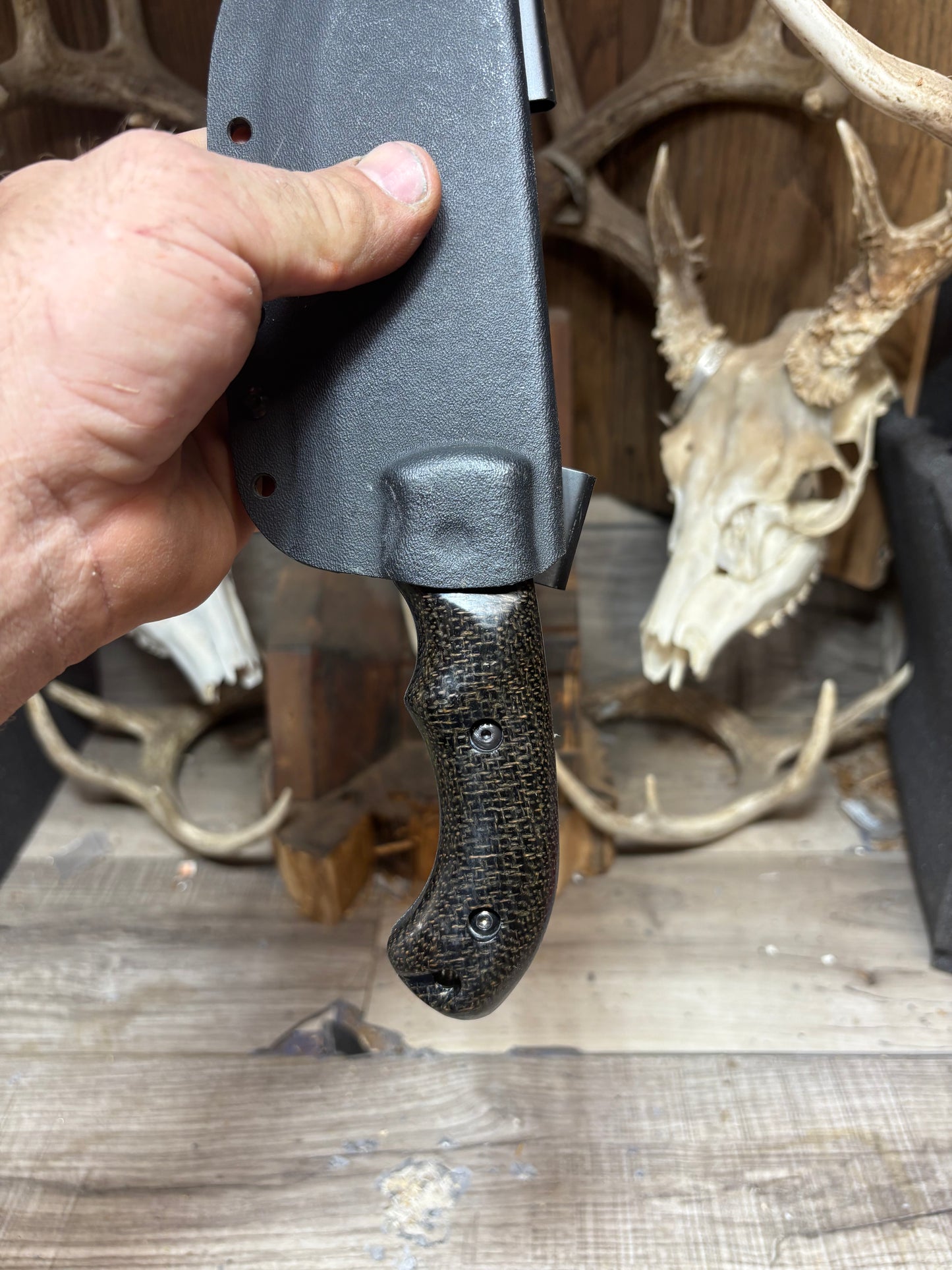 Tops Knives Tom Brown Tracker T1 Burlap Handles