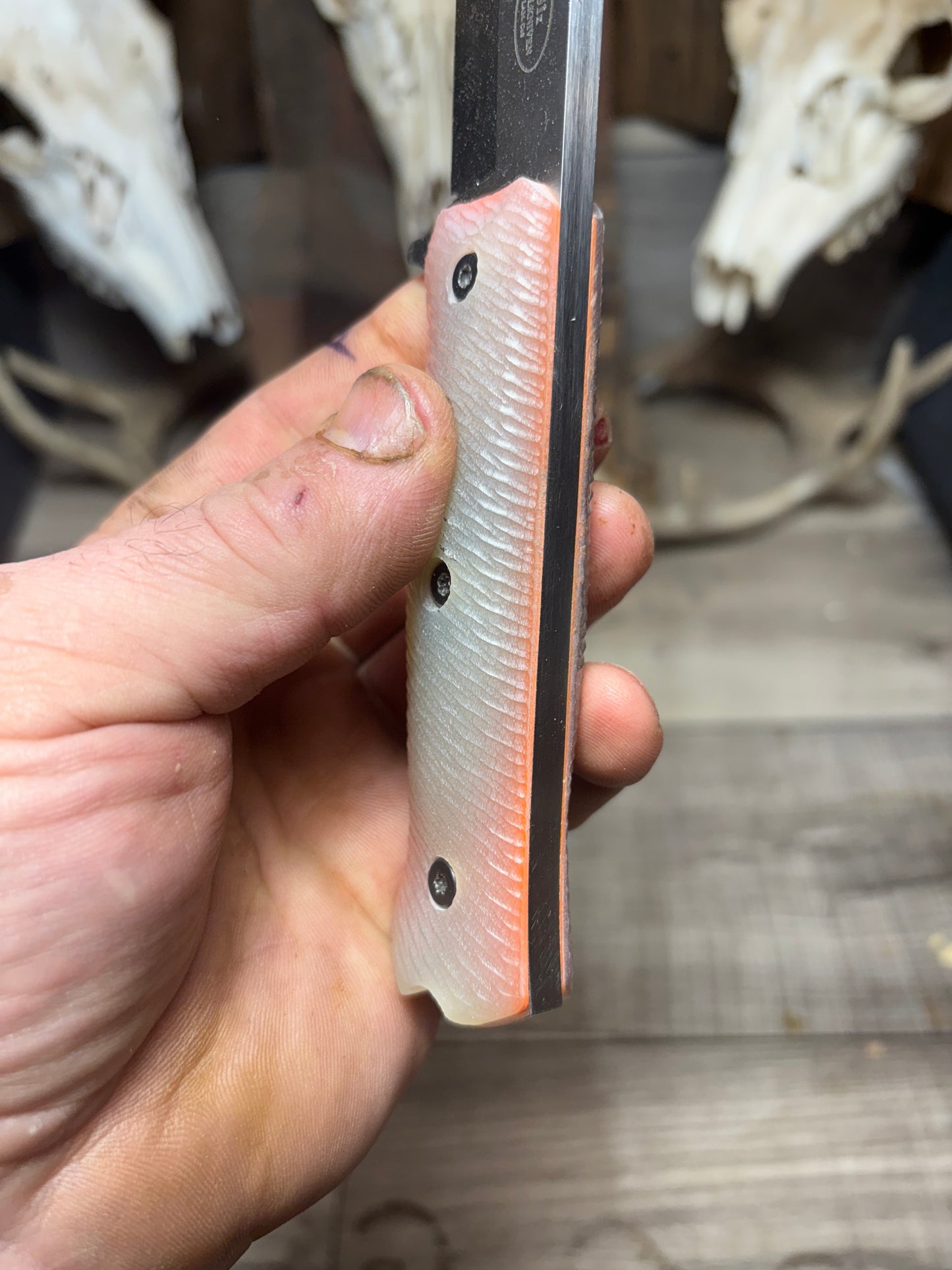 Fallkniven S1X  Handles