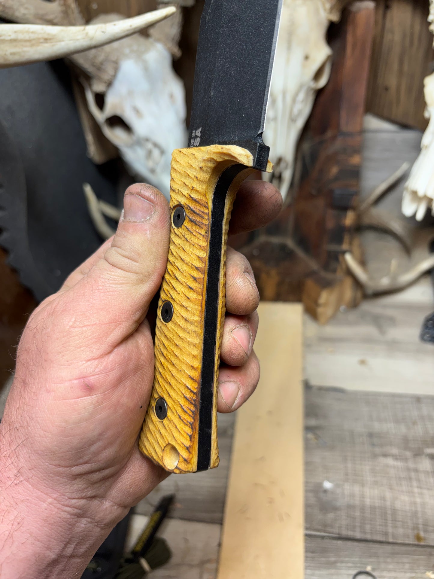 Tops Knives War Bowie V2 Handles